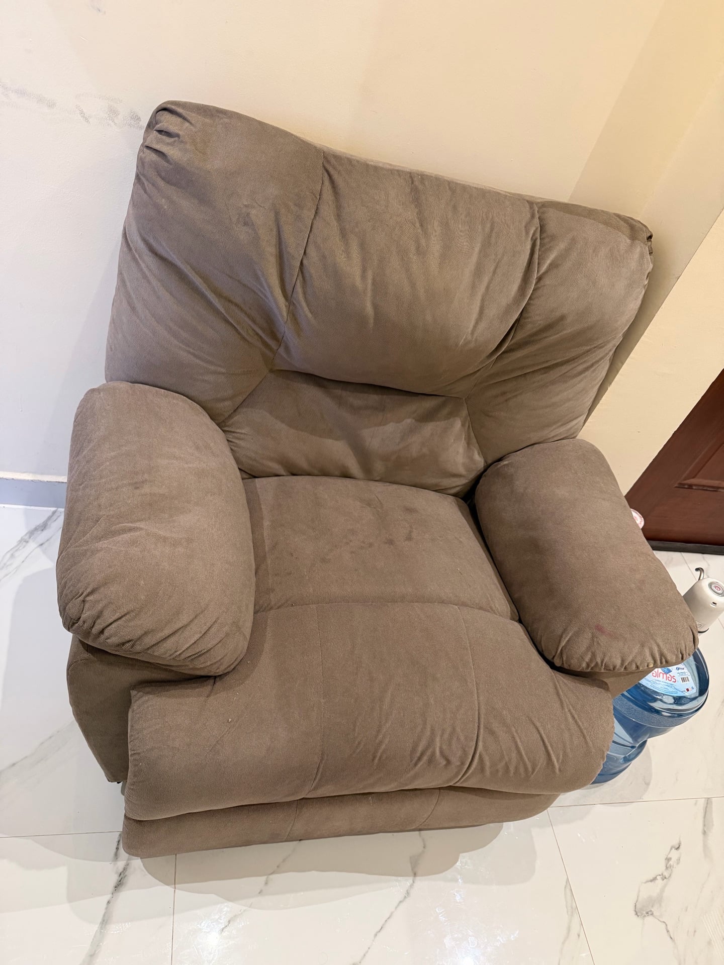 Recliner sofa - Image 4