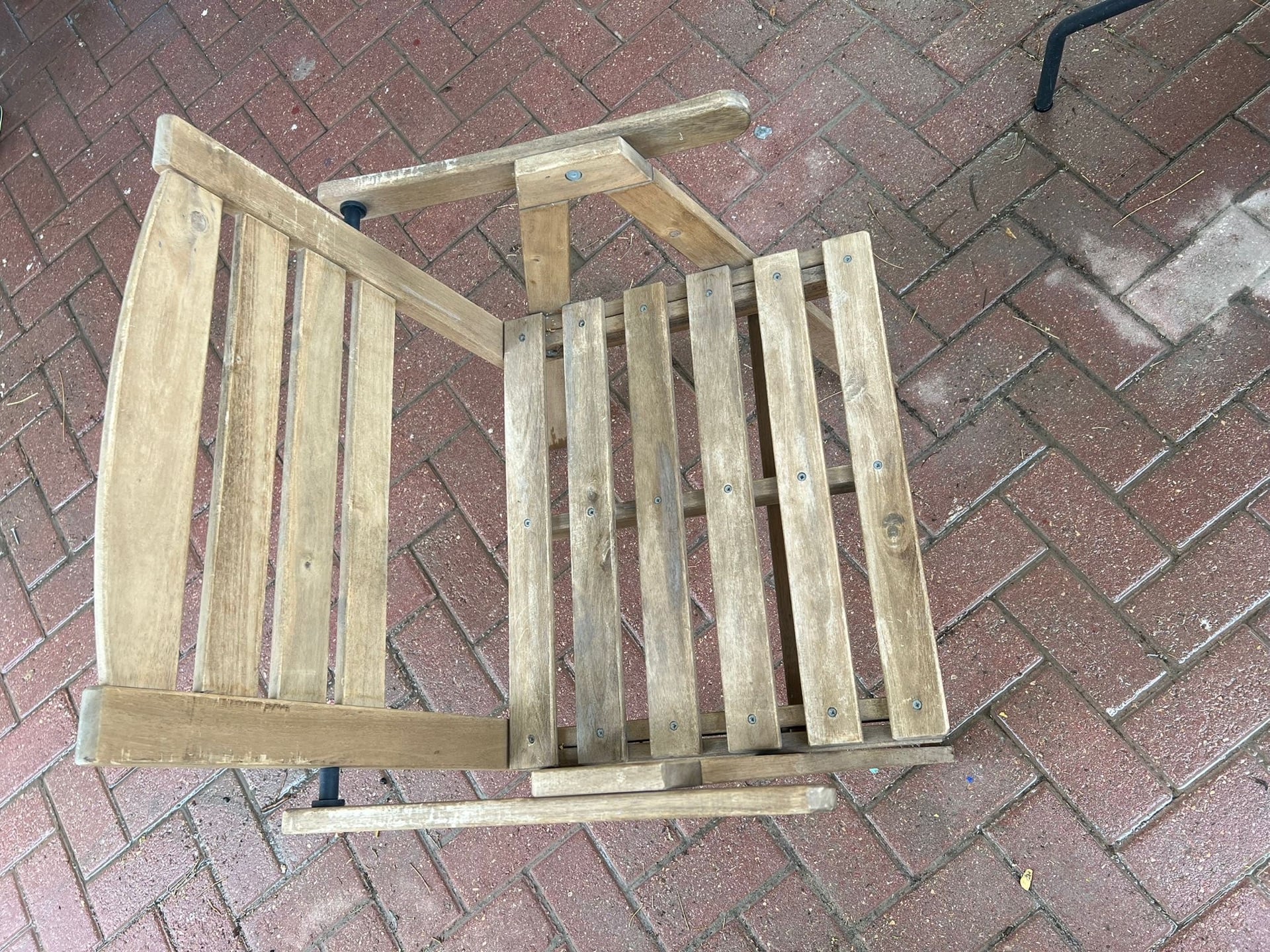 Table set for outdoor  - Image 4