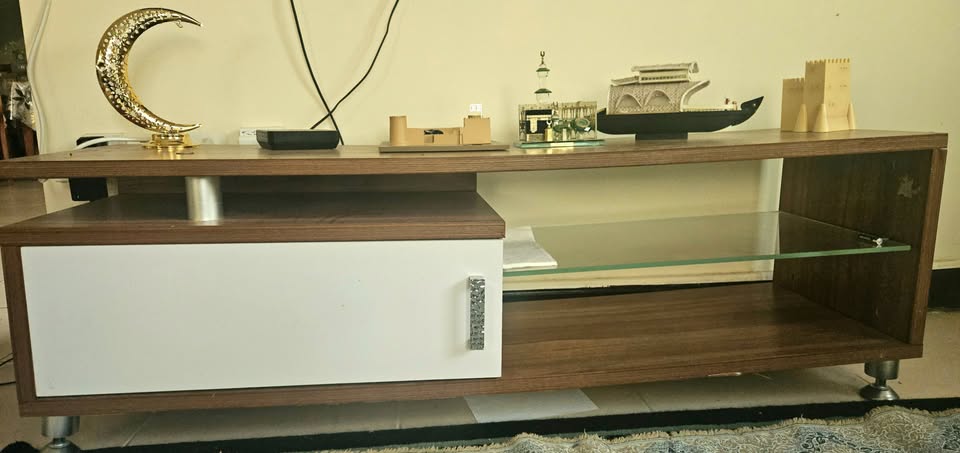 Solid Wood Tv Table. - Image 1