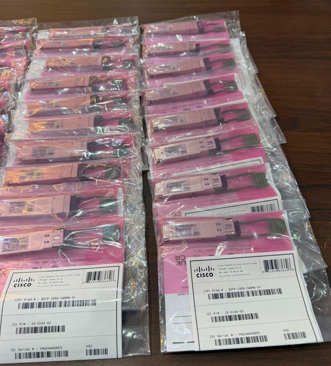 Cisco QSFP-100Gb-CWDM4-S Optical Transceiver - Image 2