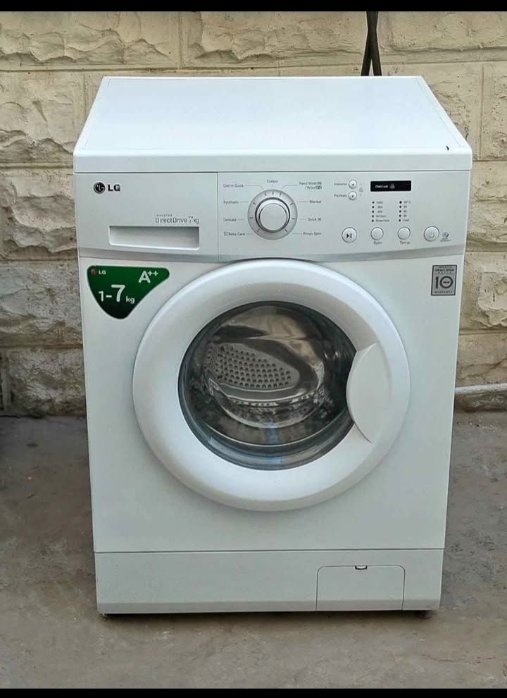 LG 7 kg washing machine - Image 1