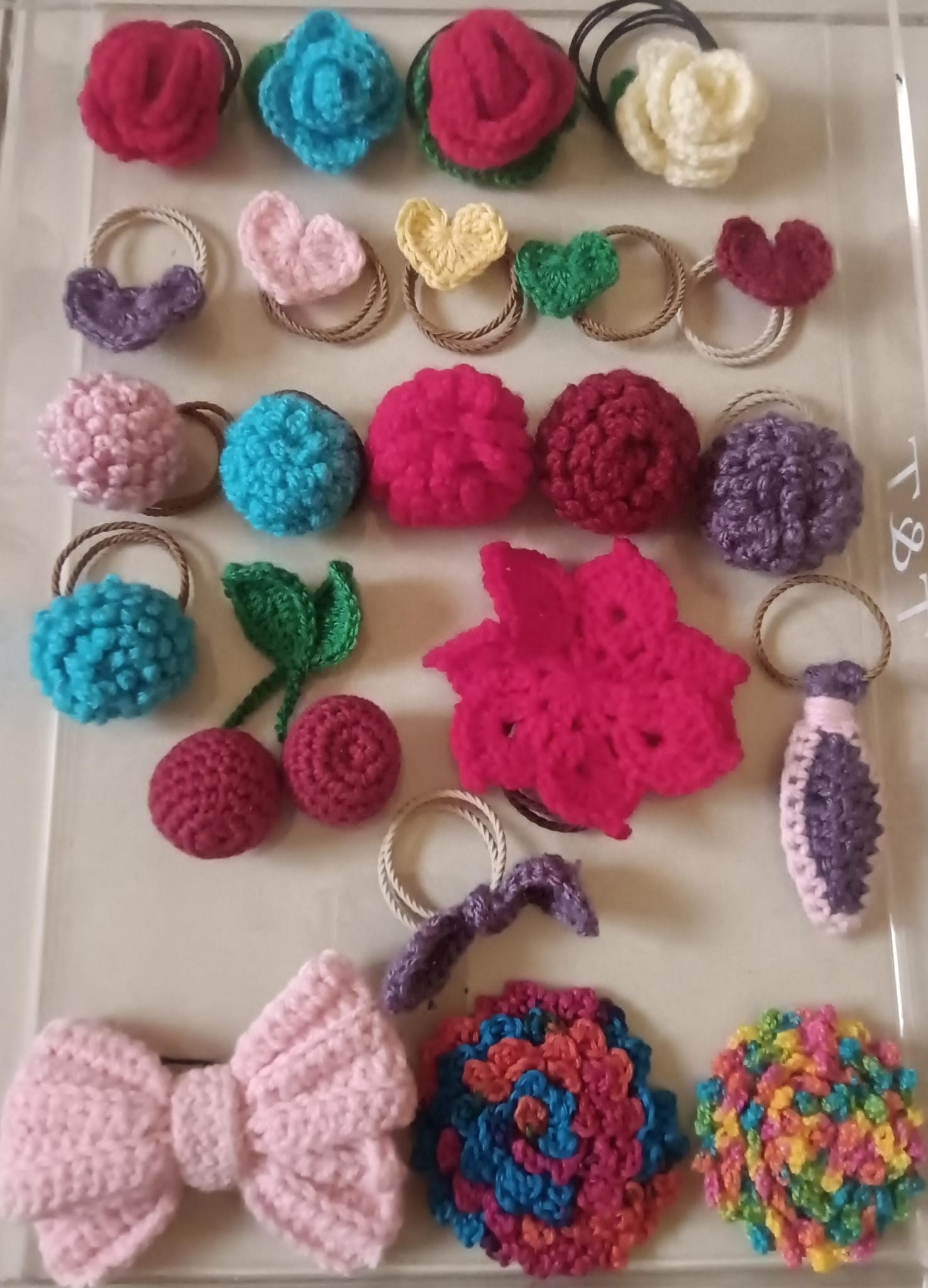 Hand made hair accessories/hair clip, hair bobble, scrunchies - Image 3