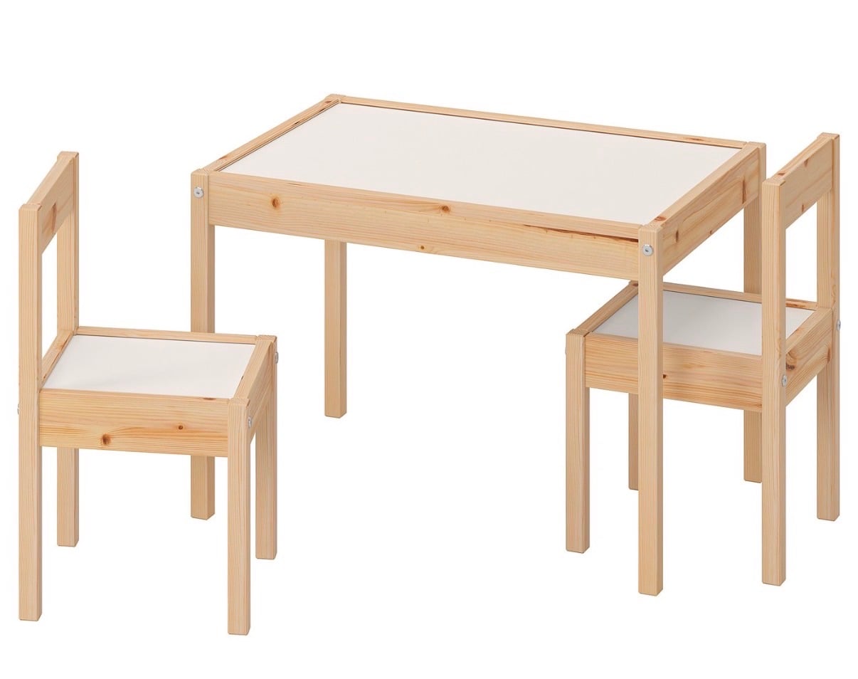 Children table with 2 chairs - Image 1