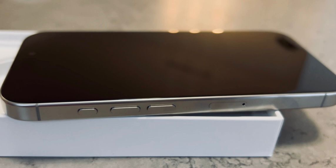 Apple iphone 16 pro max 256 GB - Image 4