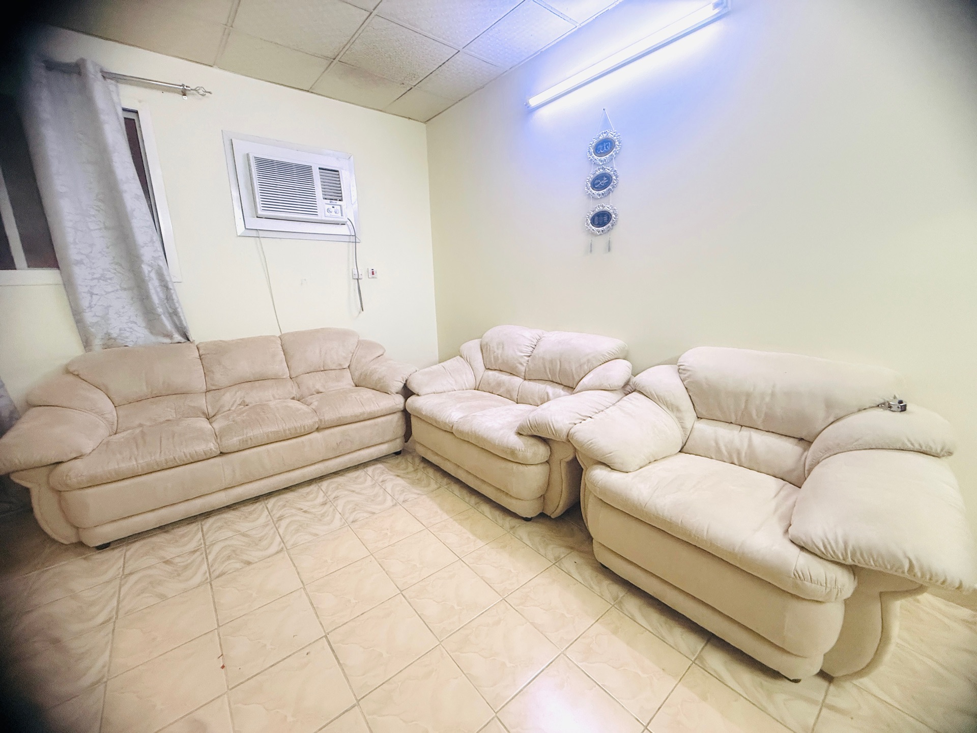 Sofa - Image 3