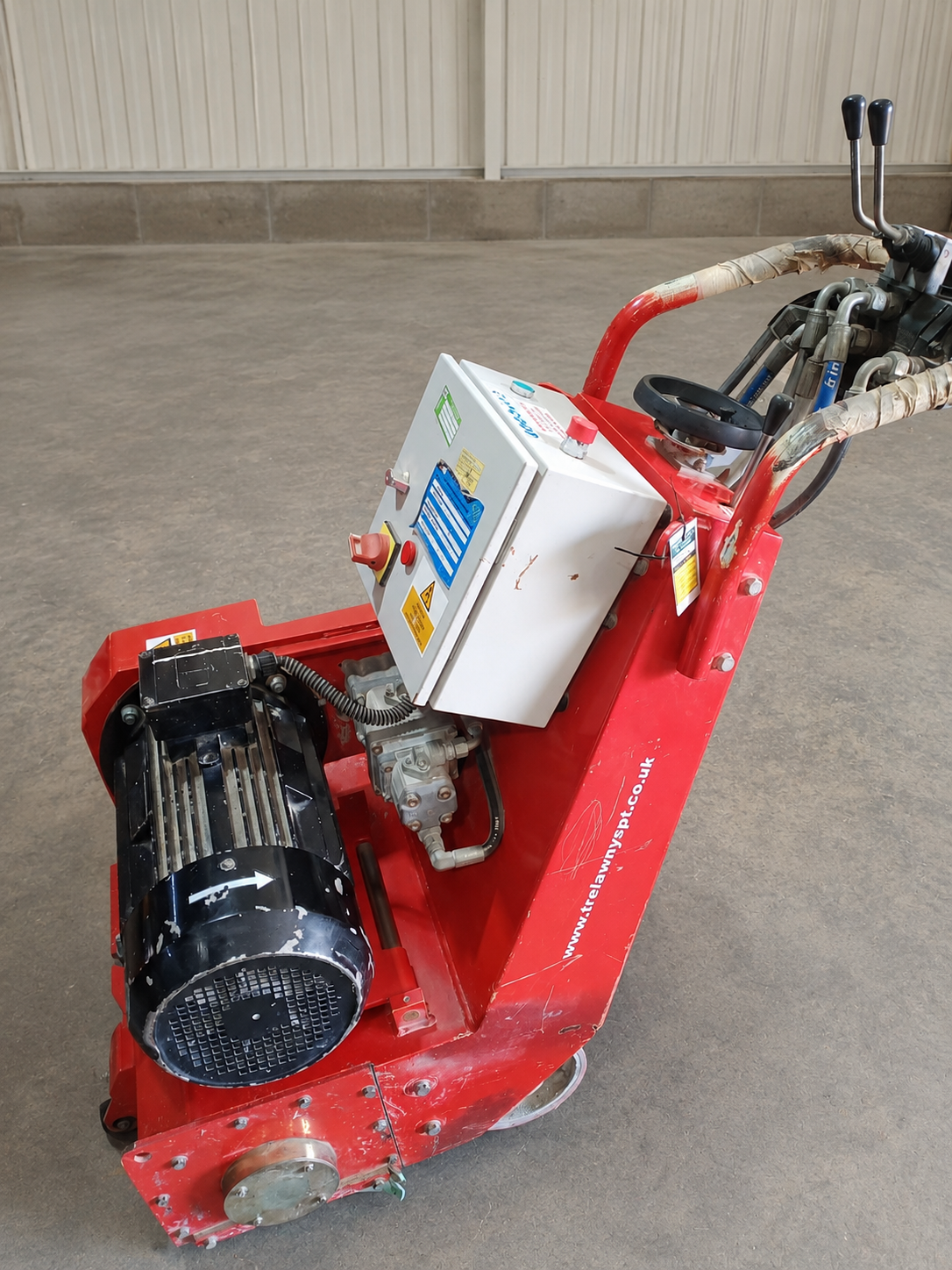 Scarifier machines for sale - Image 1