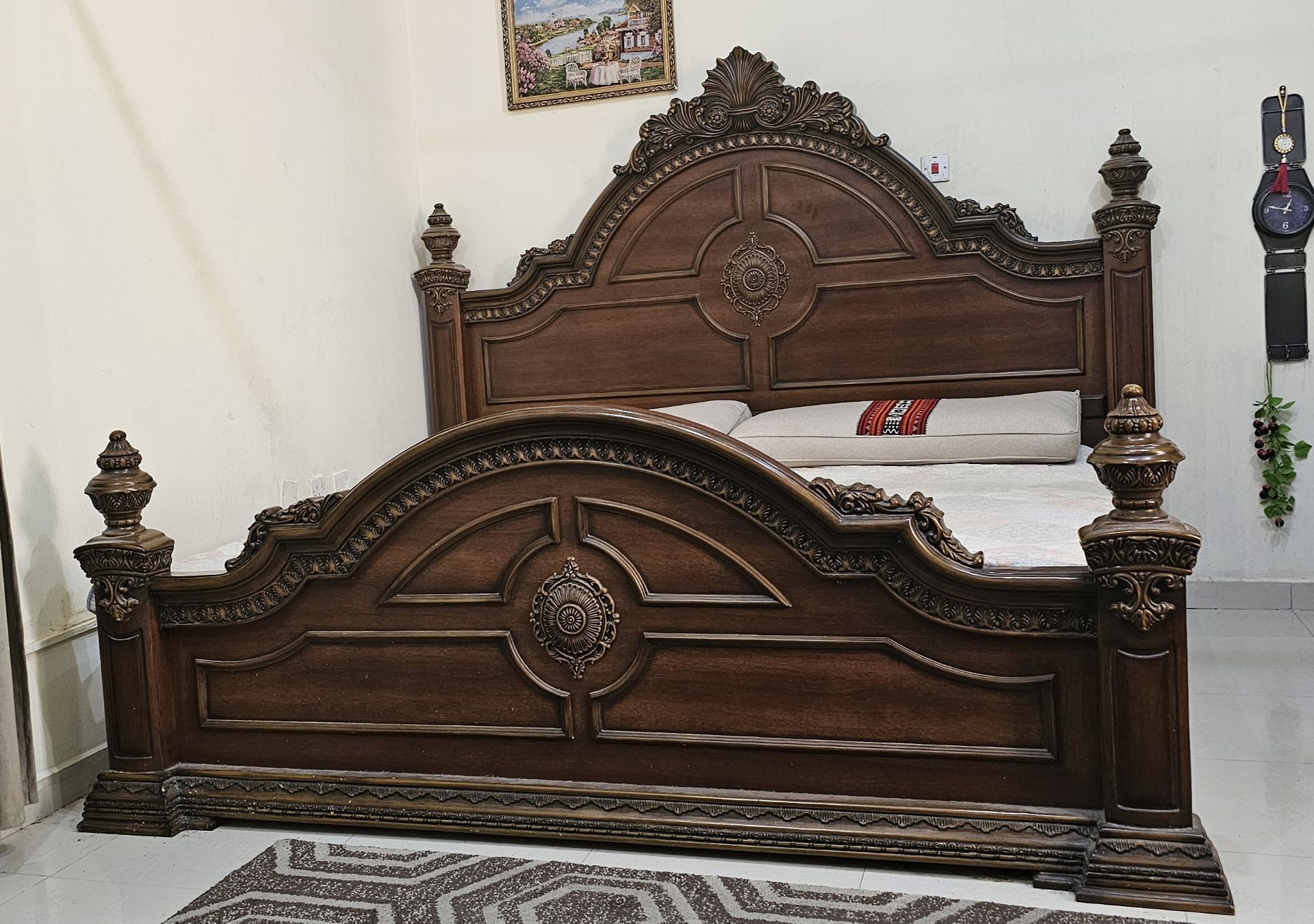 Wooden King Bed with mattress with pillows  - Image 2