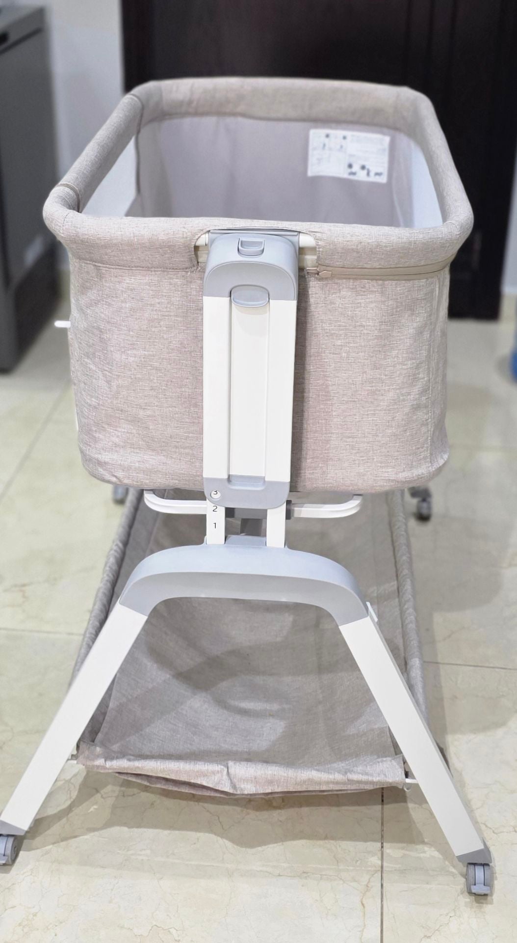 Giggles Watson Side Bassinet with Glide Function - Image 5