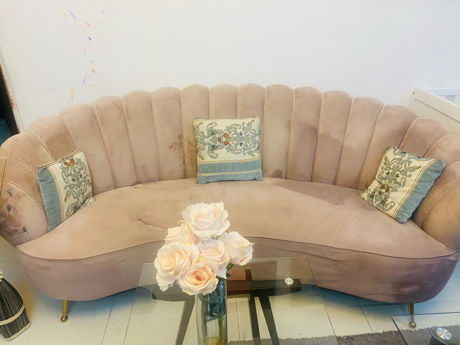 Home centre sofa - Image 1