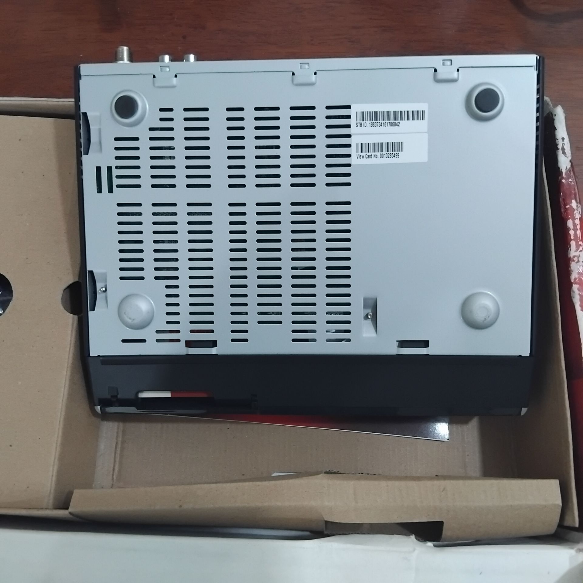 OSN DECODER RECEIVER NEW NOT USED IN ORIGINAL BOX WITH SMARTCART CARD 3D HD - Image 6