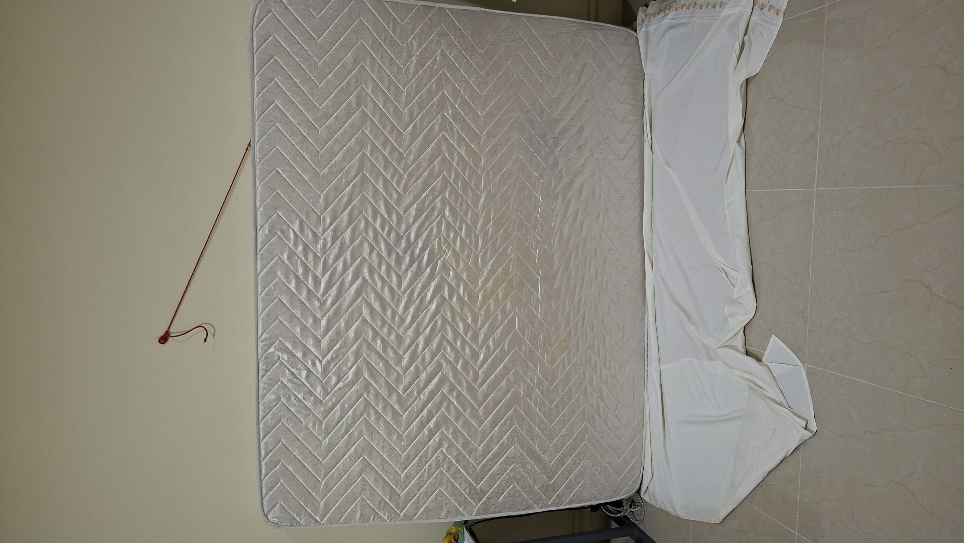 Bed - Image 1