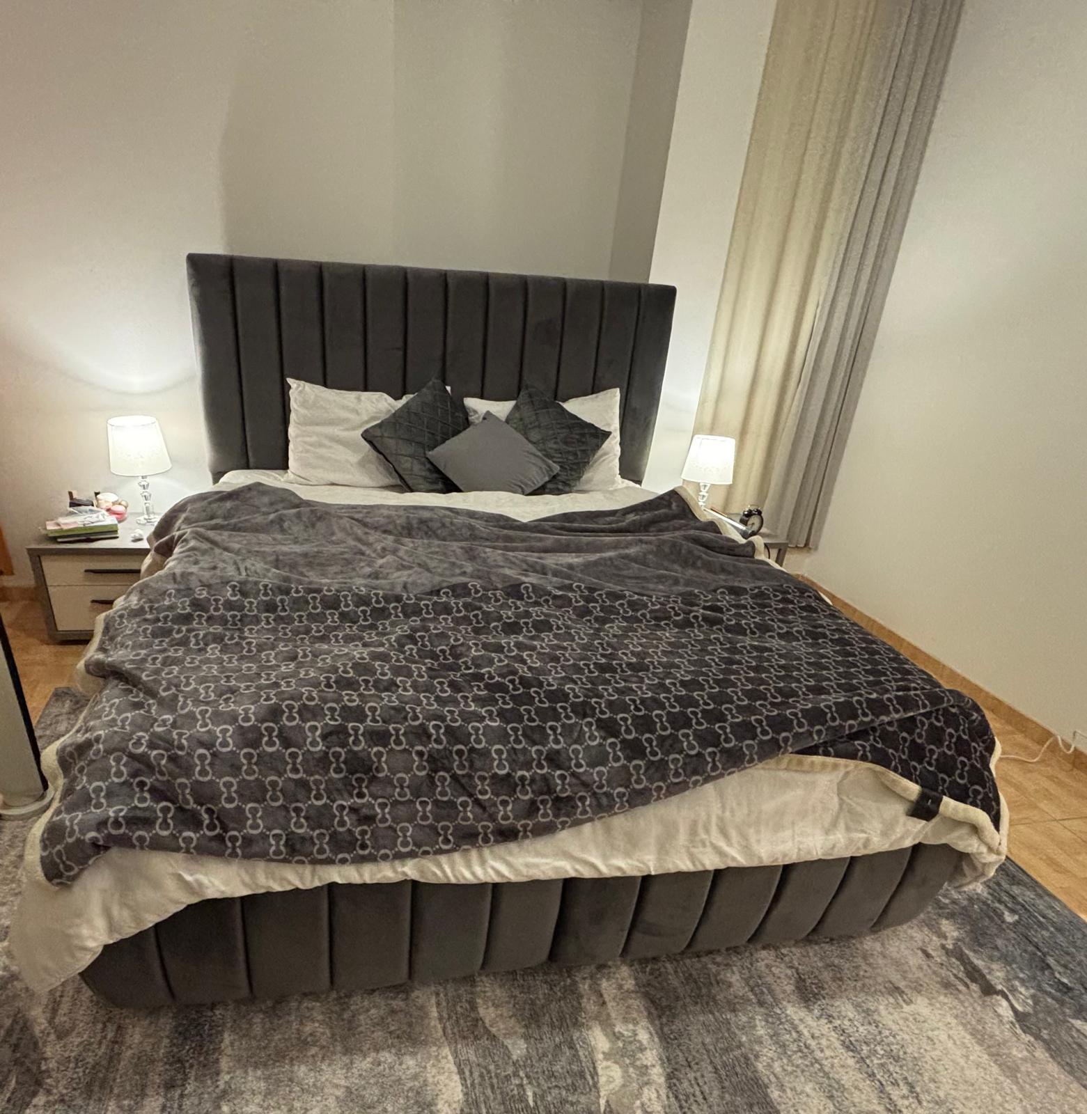 Double Bed - chic and amazing  - Image 2