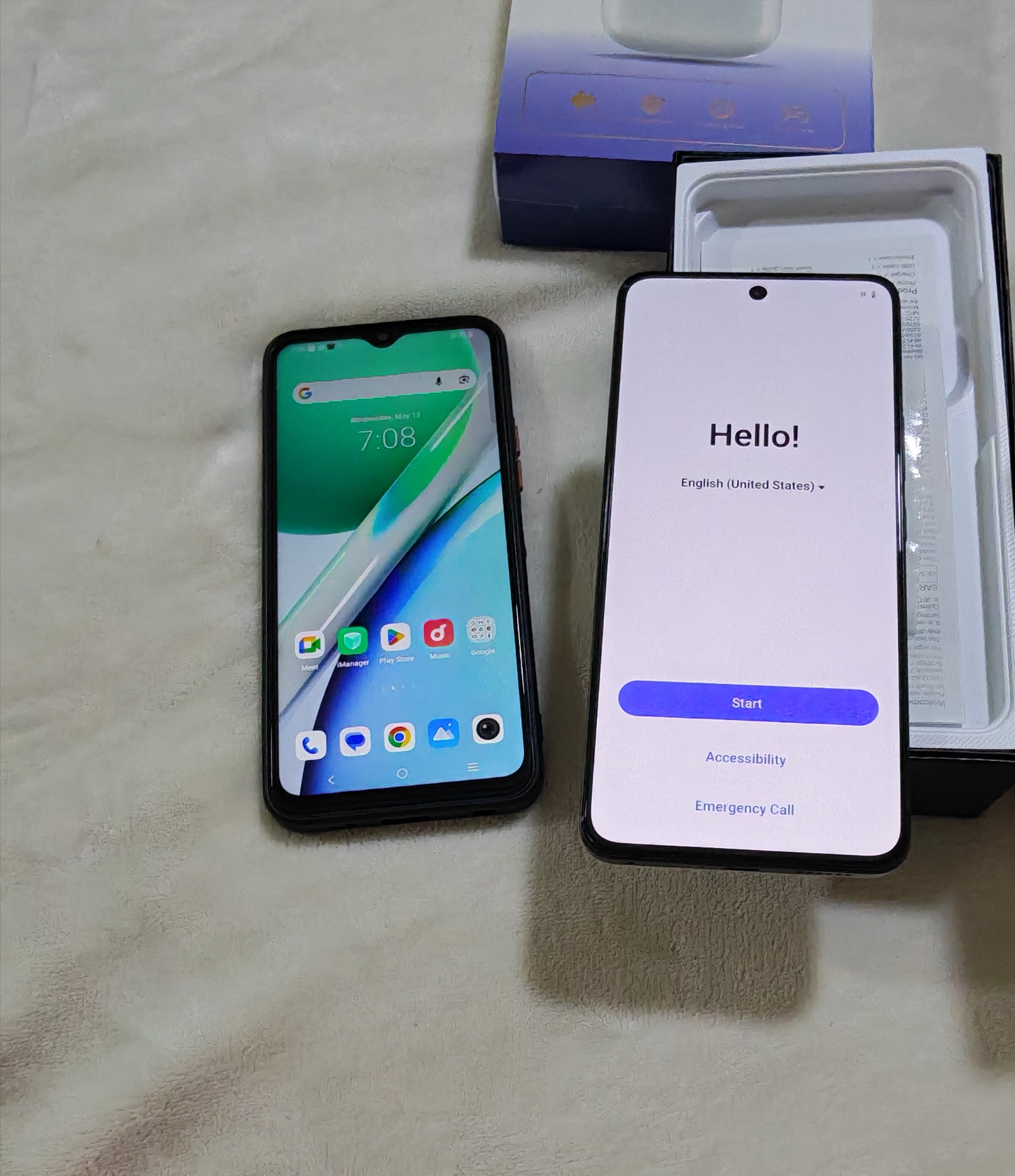 Vivo V60 Lite 5G – 512GB 📱 + Another Vivo phone - Image 7