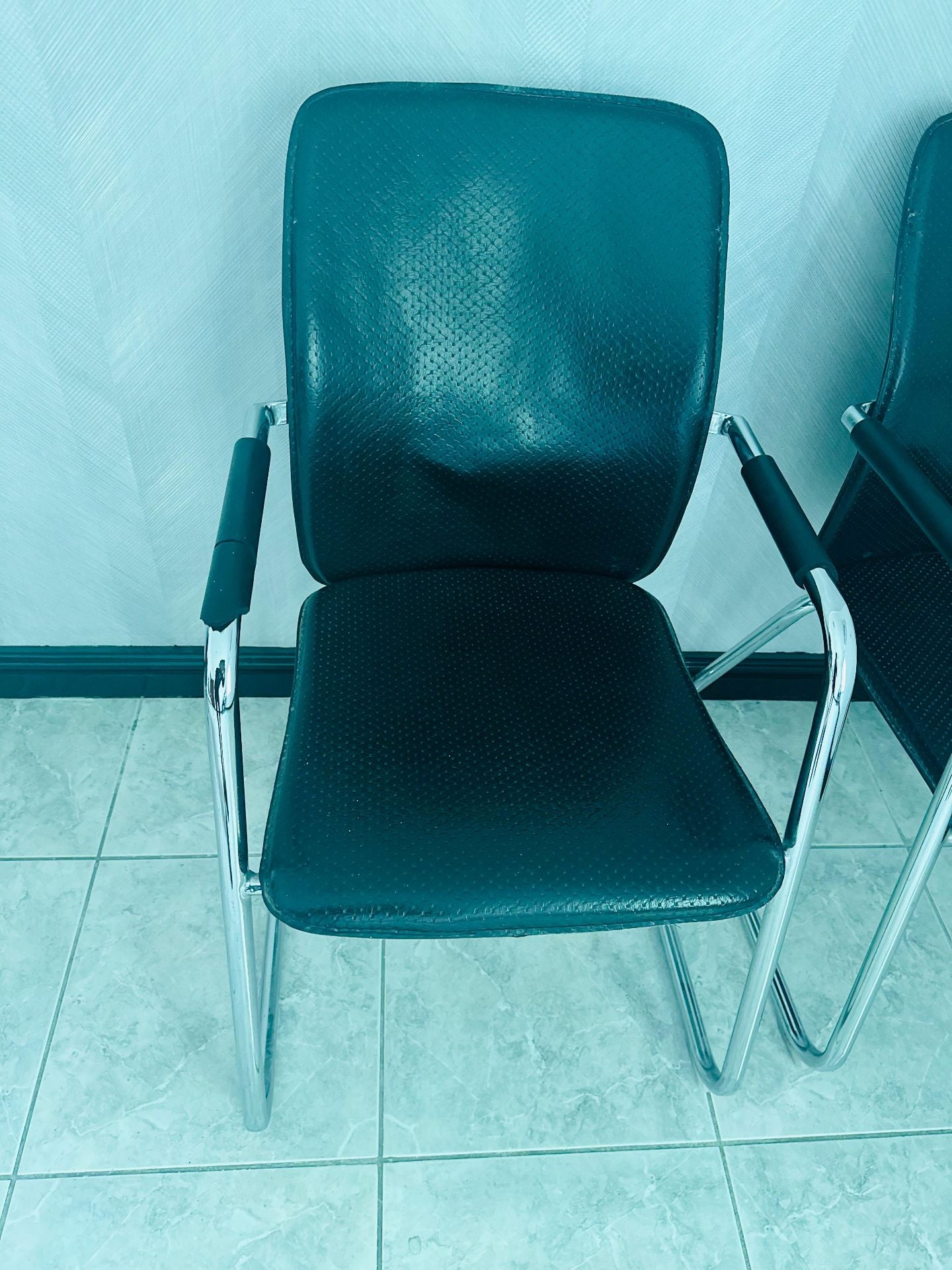 Used Office chair for sale  - Image 3