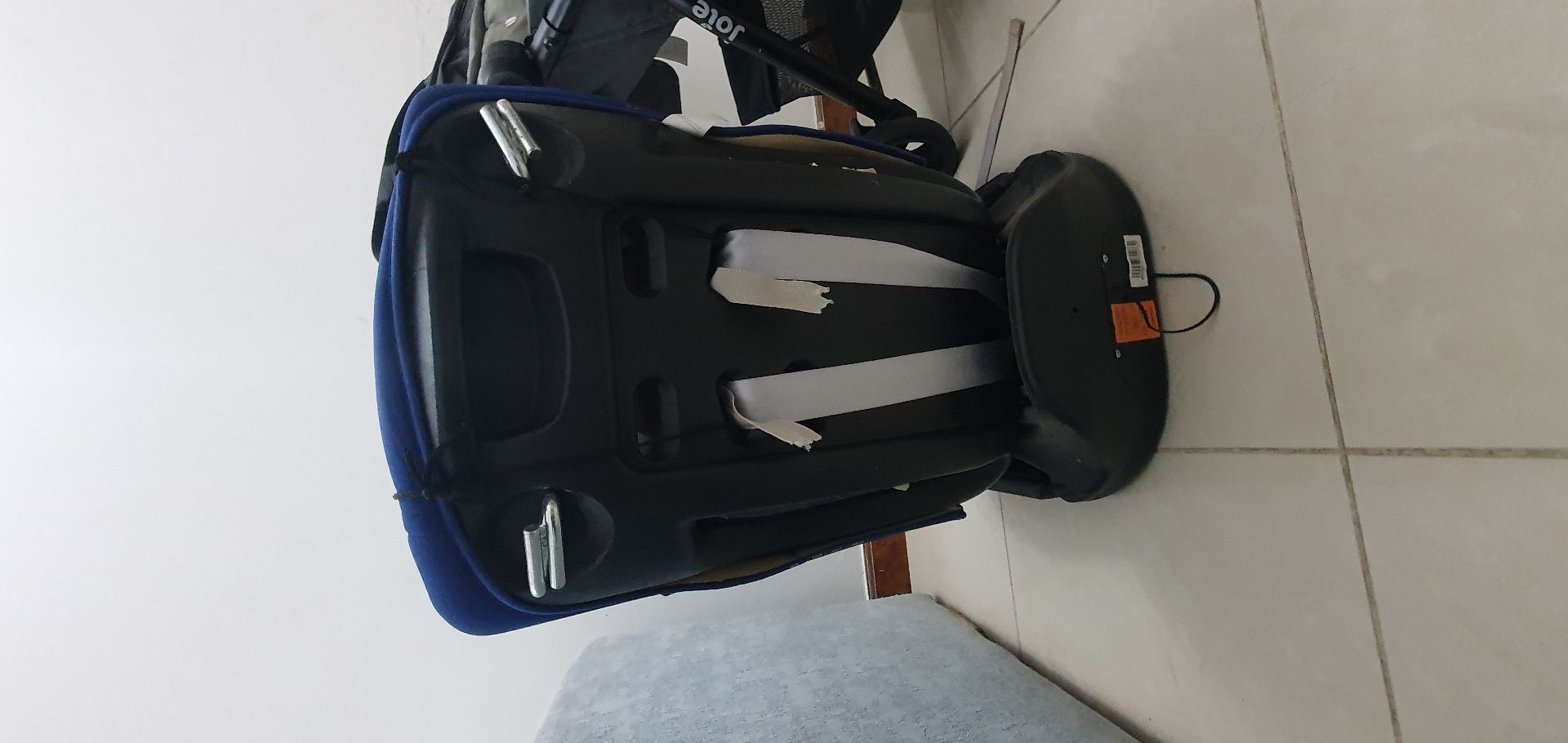 Car seat - Image 3