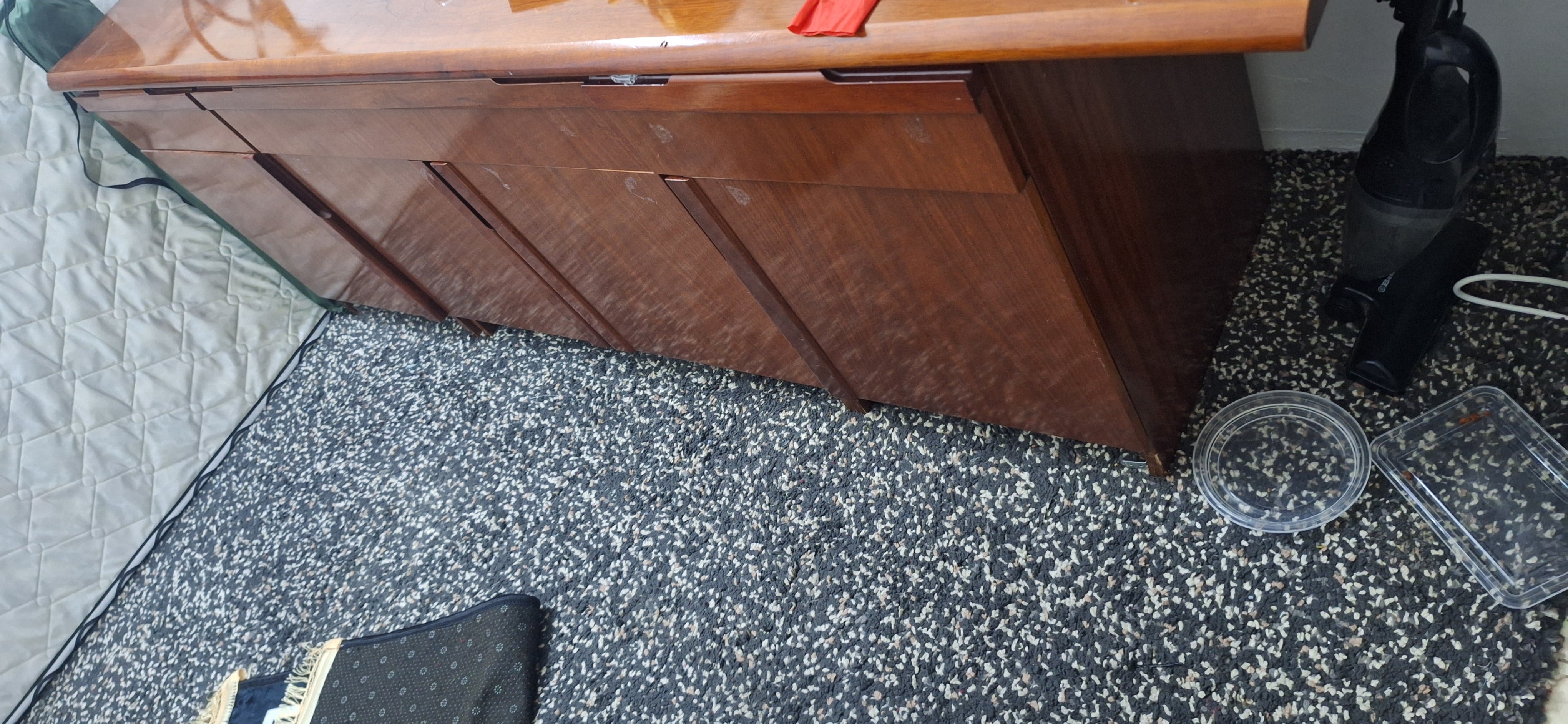 Wooden cabinet - Image 2