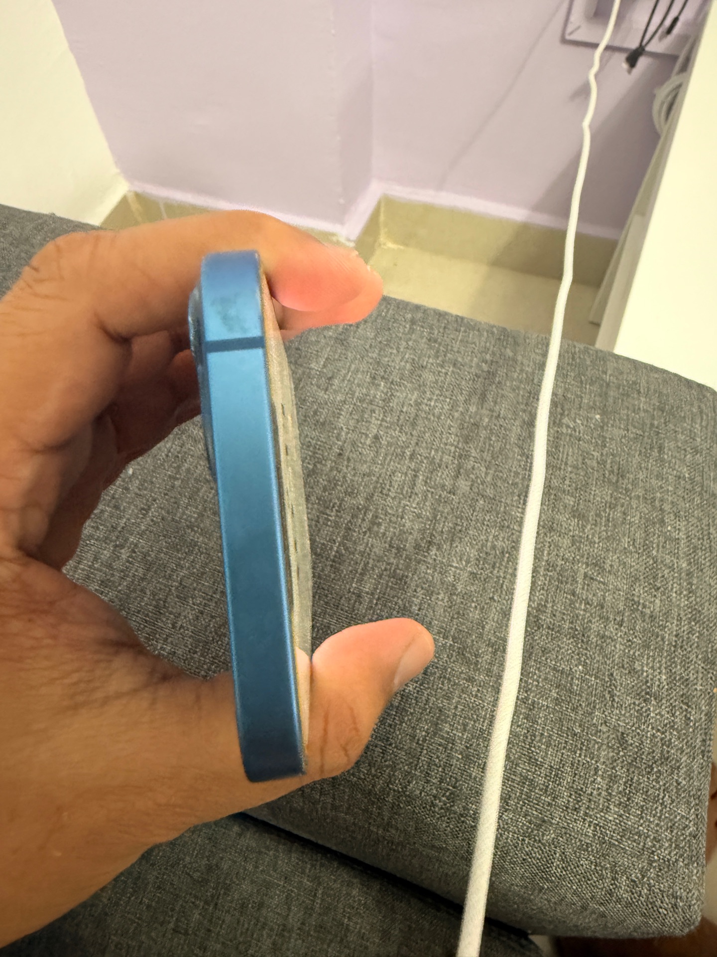 I phone 13 - Image 2