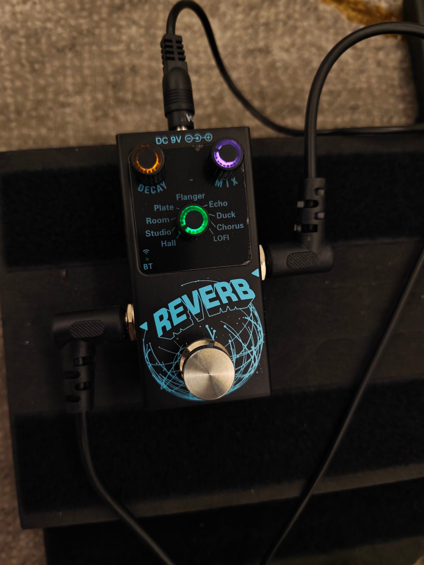 Guitar Multi Effects Pedalboard
 - Image 5