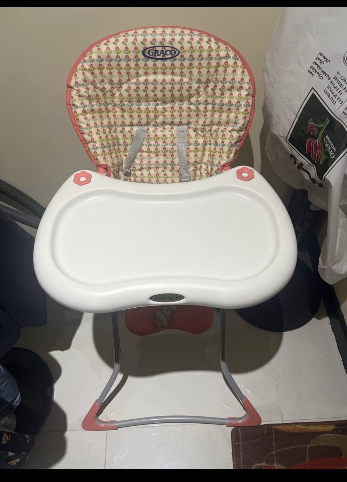 Perfect condition baby feeding seat - Image 4