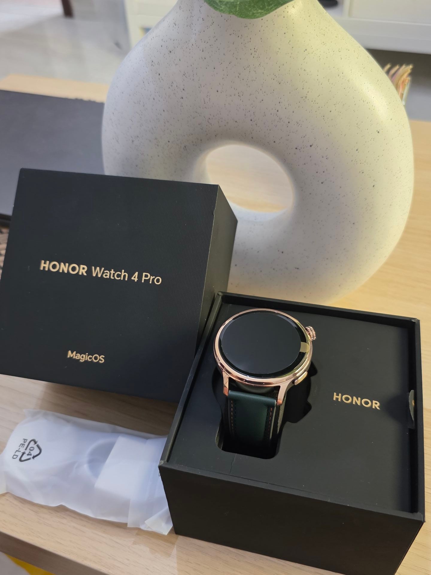 Honor Watch 4 Pro Green New - Image 1