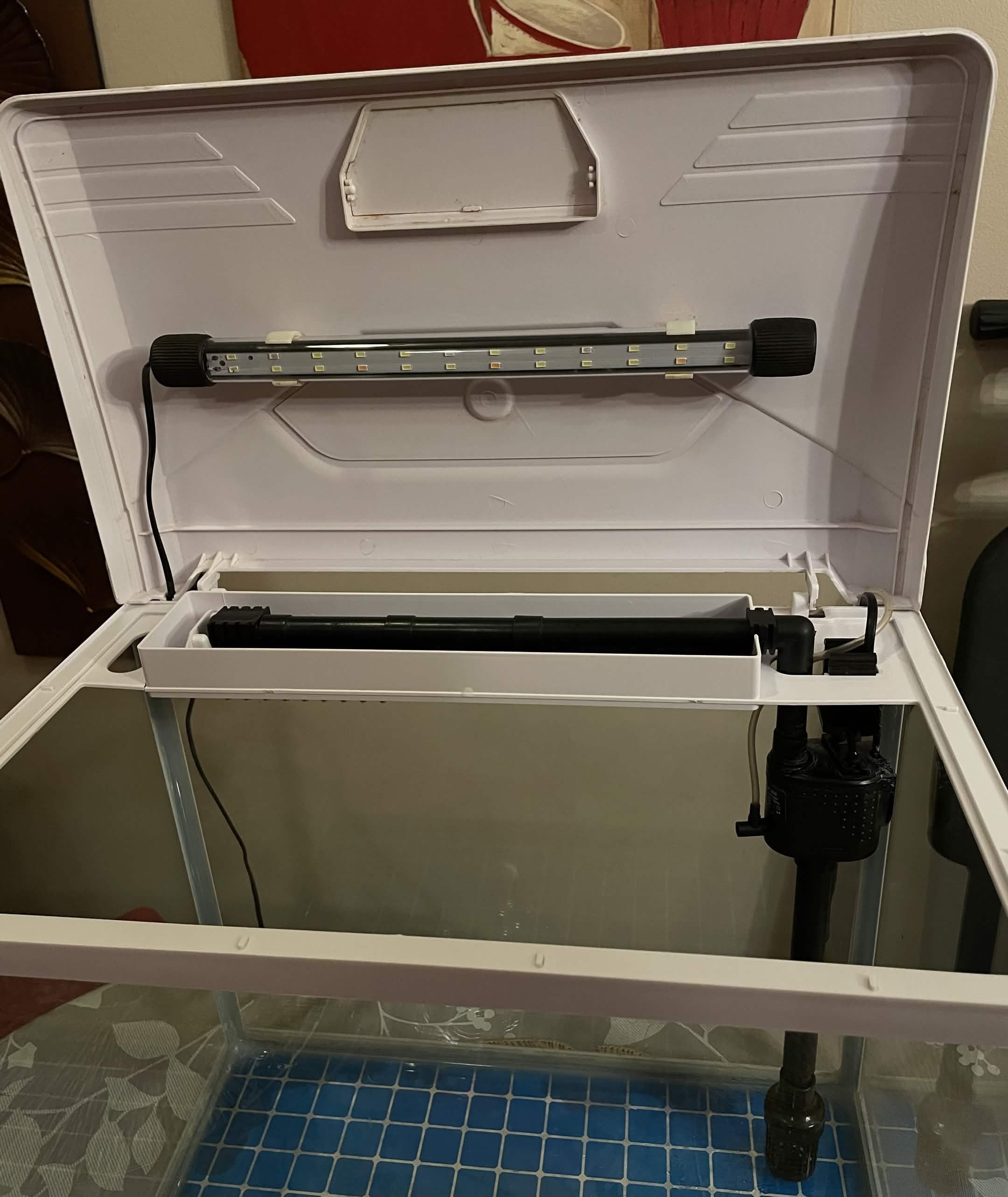 60 liters/15 gallons fish tank - Image 4
