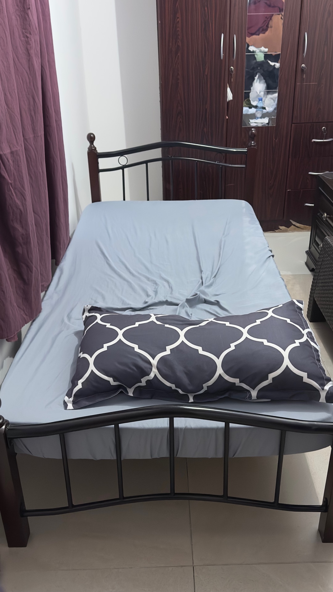 Bed and mattress with big cabinet  - Image 6