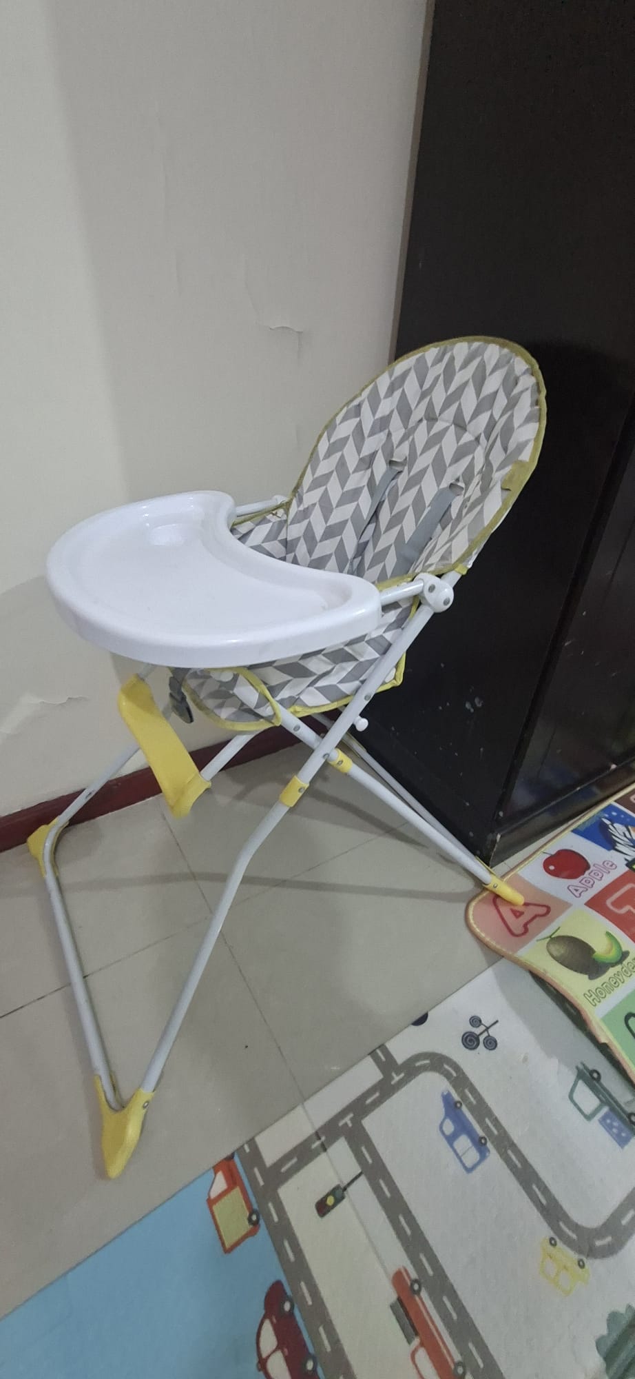 Kids  Chair Tables &baby rocker or infant seat - Image 3