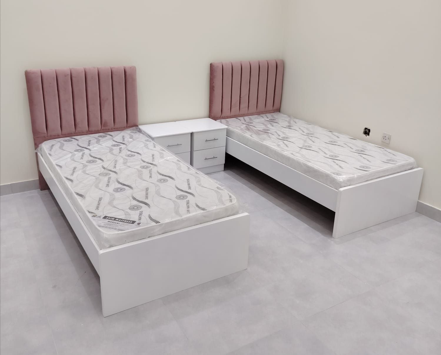Single bed with mattress and steel bunk bed and single bed selling. 33757438 - Image 6