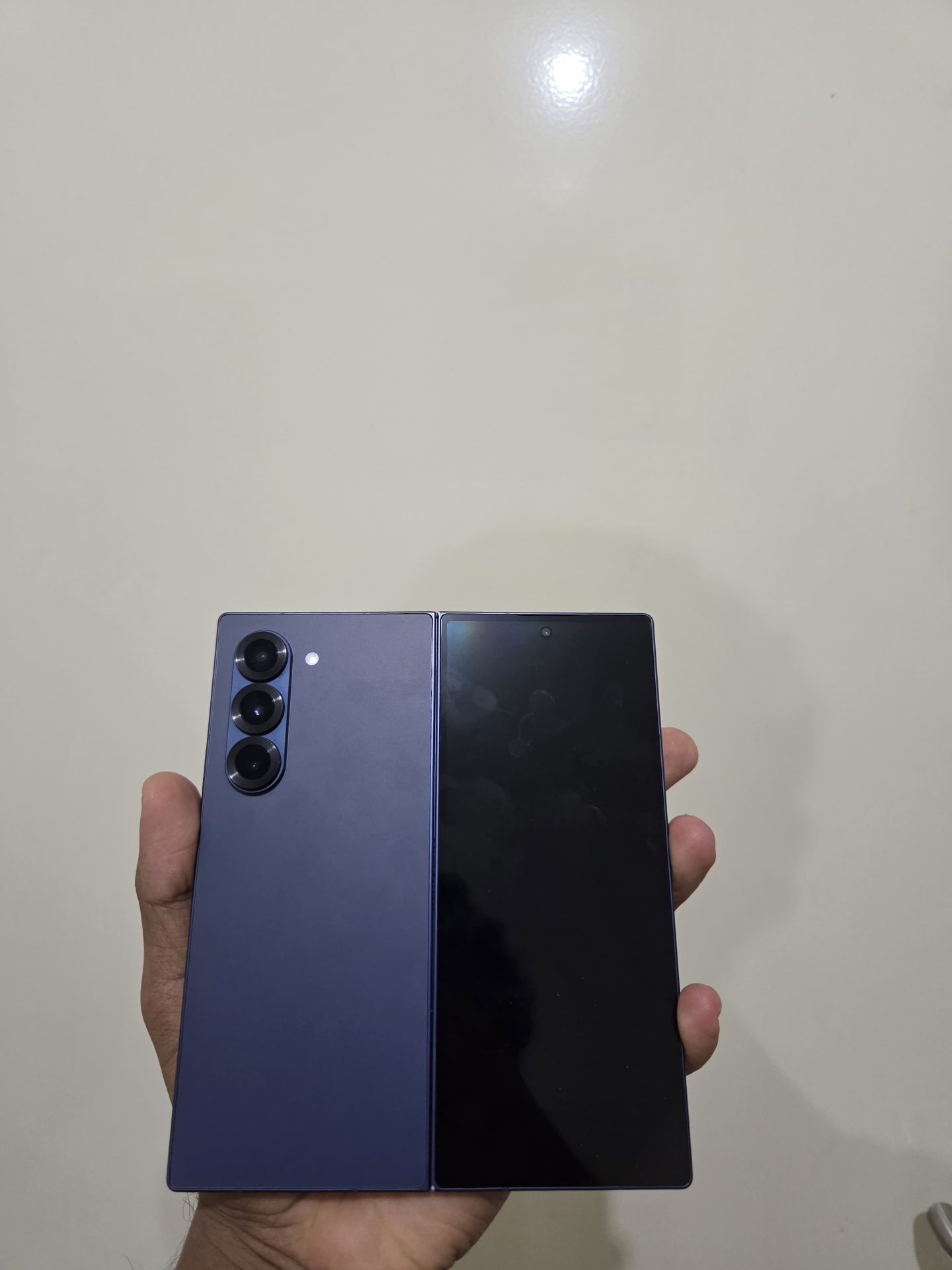PERFECT FOLD PHONE - Image 1
