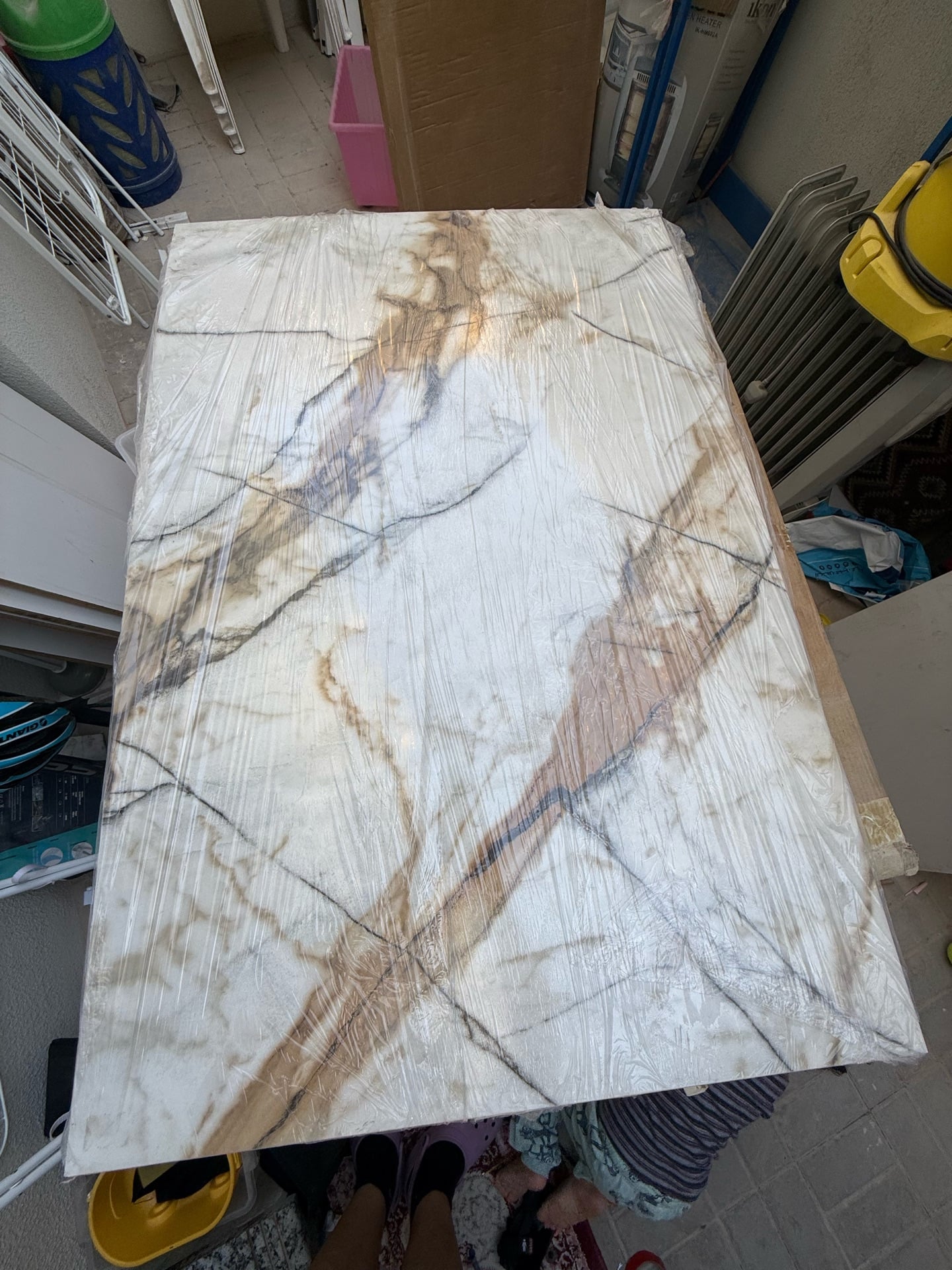 High quality HPL table top and bases  - Image 6