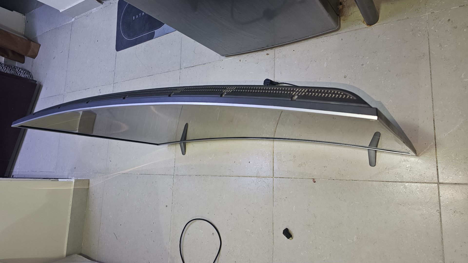 LED curve TV(Display is faulty) - Image 7