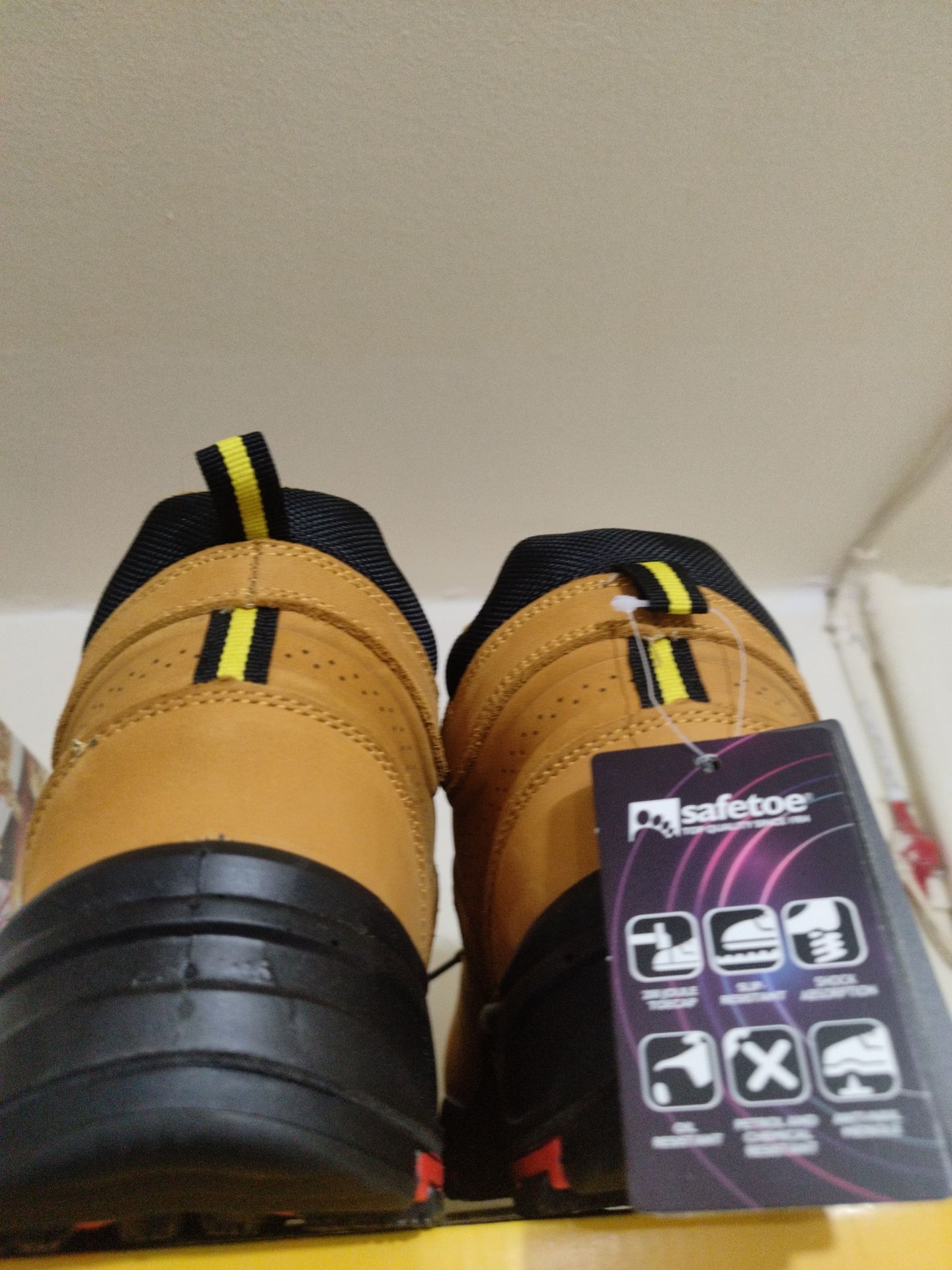 Brand new Safety shoes safetoe brand  - Image 2