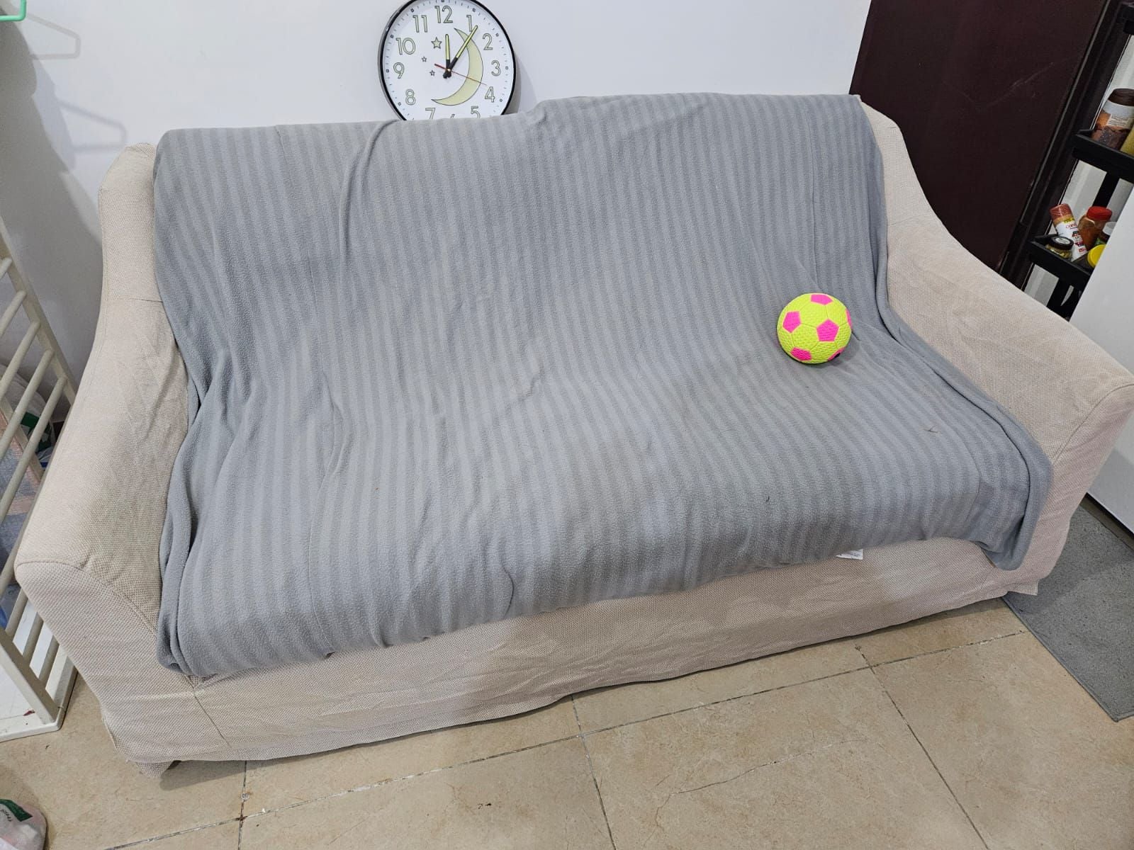 Sofa - Image 4