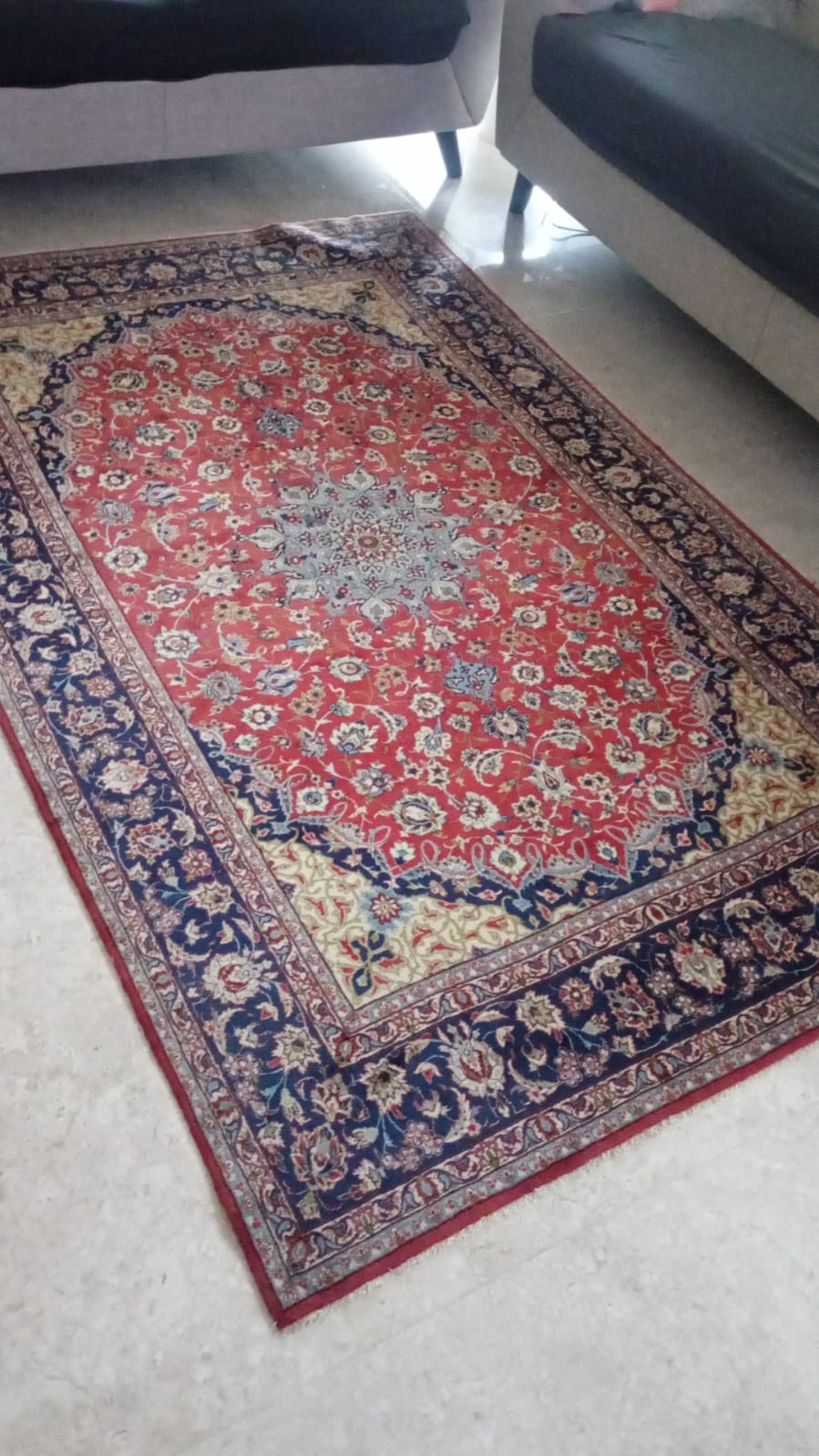 Hand made Persian carpet/rug - Image 4