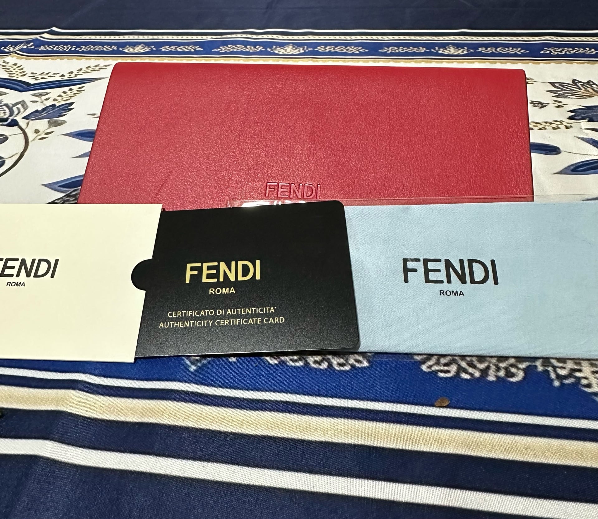 Fendi Sunglasses for men - Image 2