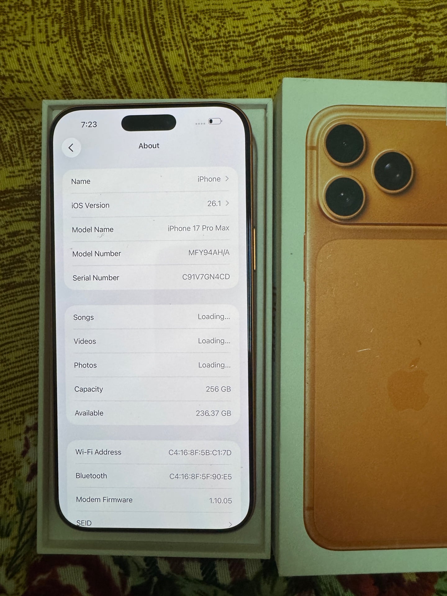Apple Iphone 17 pro max new arabic - Image 6