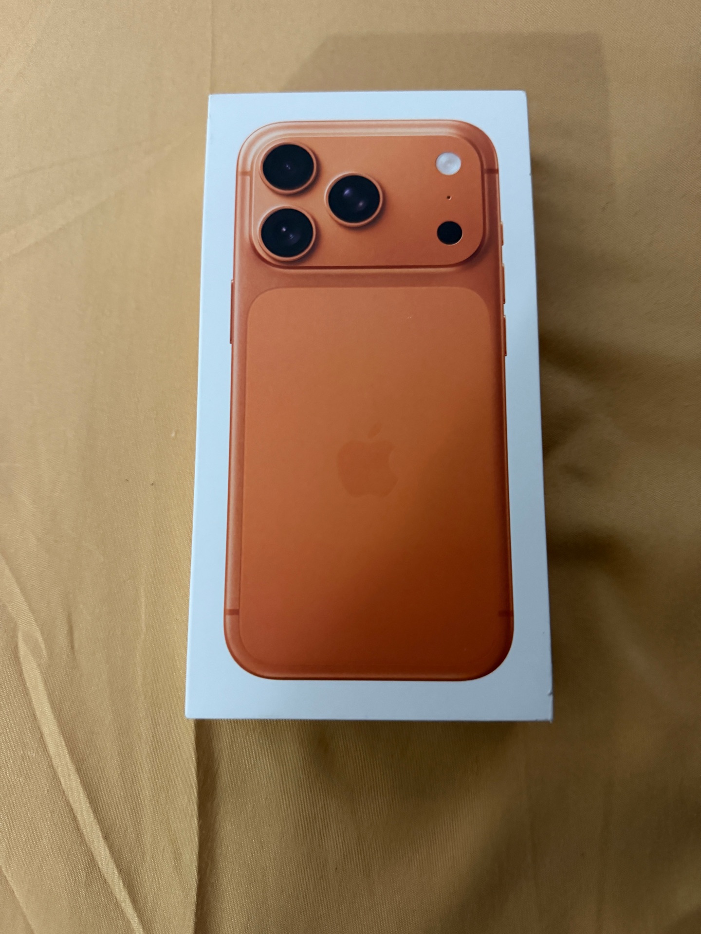 iPhone 17 pro 512 GB orange color - Image 4