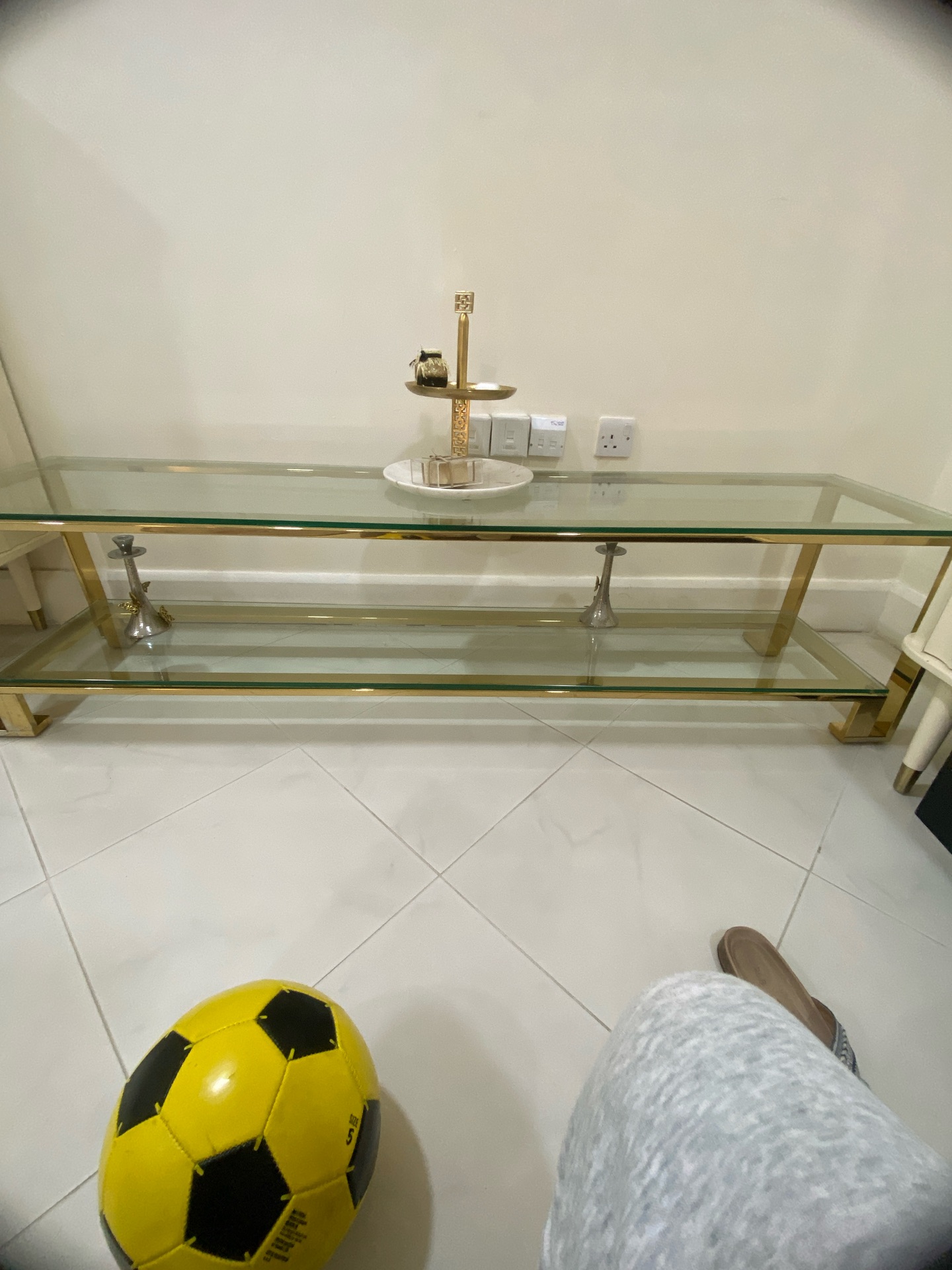 Pan emirates tv unit  - Image 4