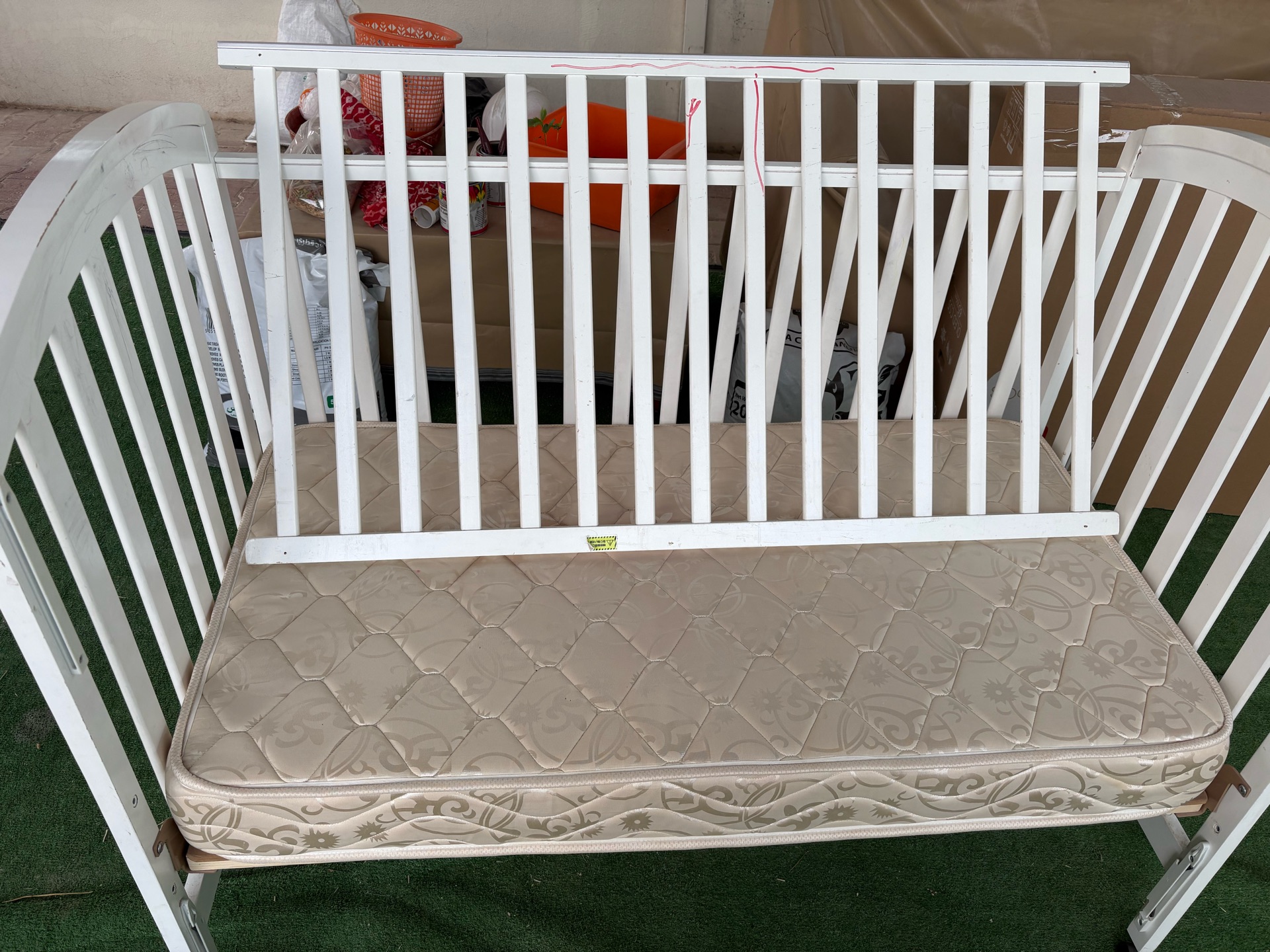 Baby cot and mattress - Image 1