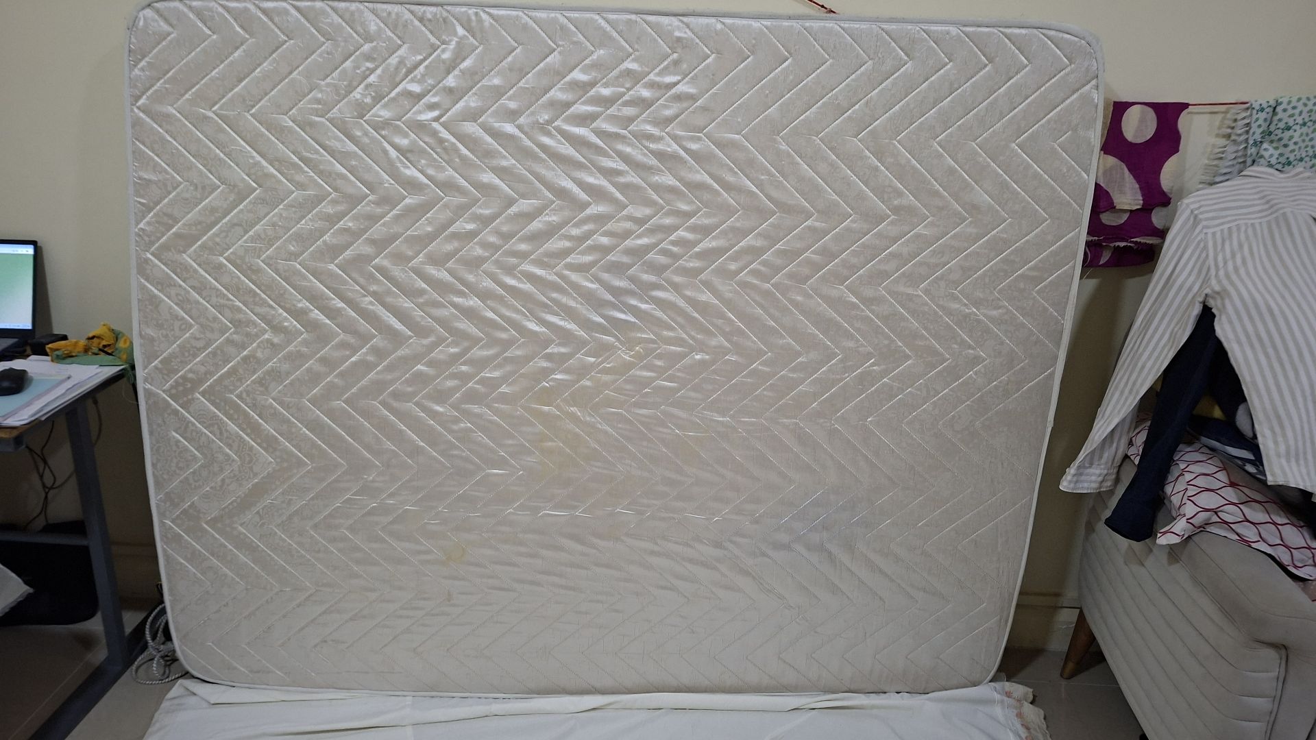 Bed - Image 2