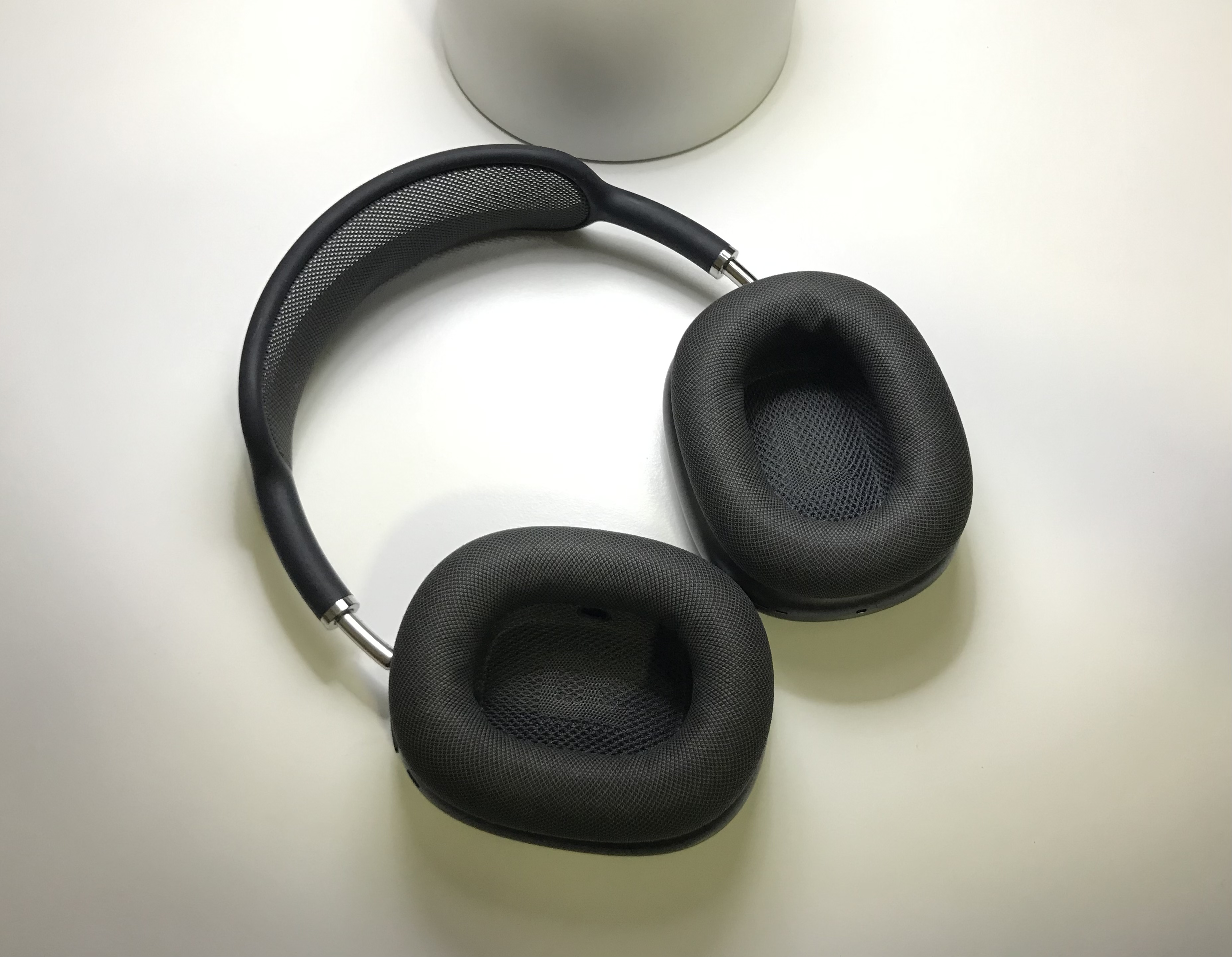 Apple AirPods Max Wireless Headphones  - Image 2