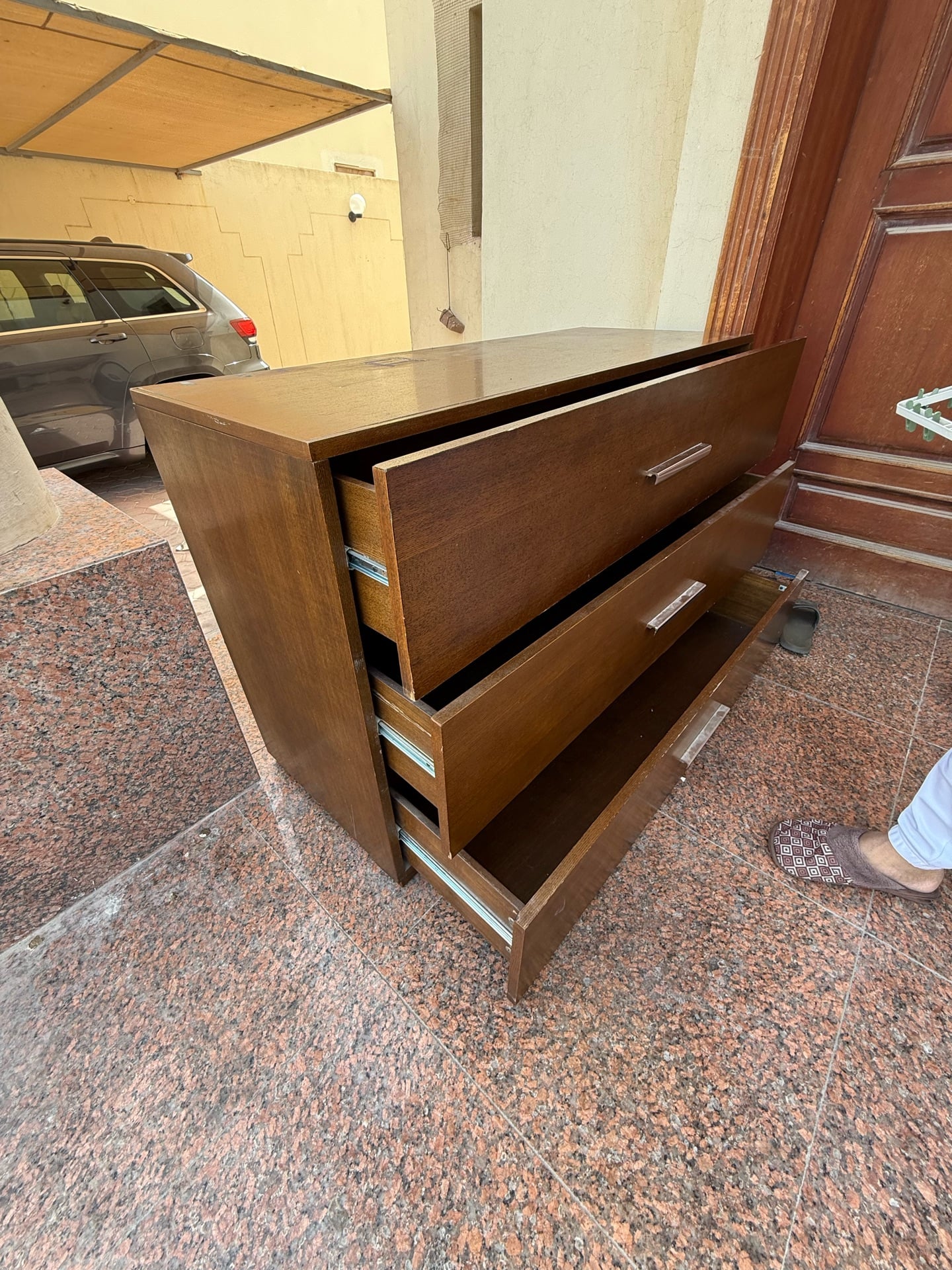 3 drawer wooden chest cabinet  - Image 4