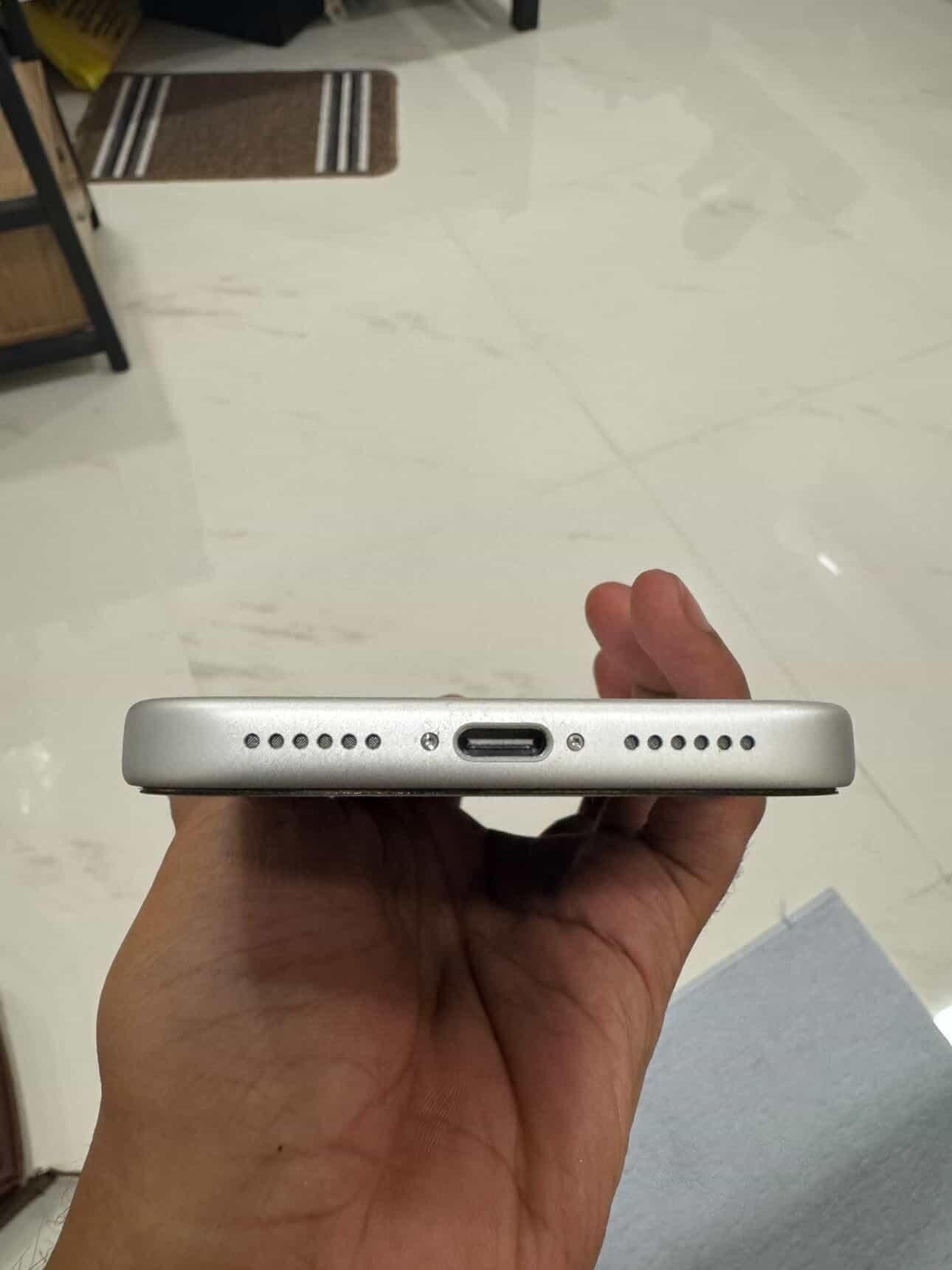I phone 17 Pro Max - Image 3