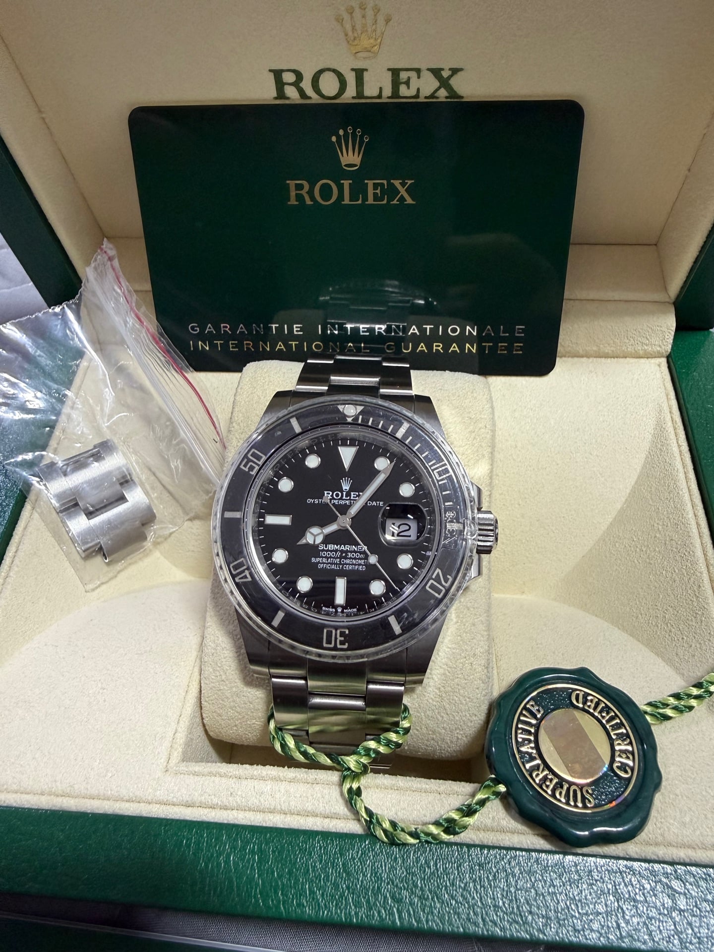 Rolex Submariner date - Image 2