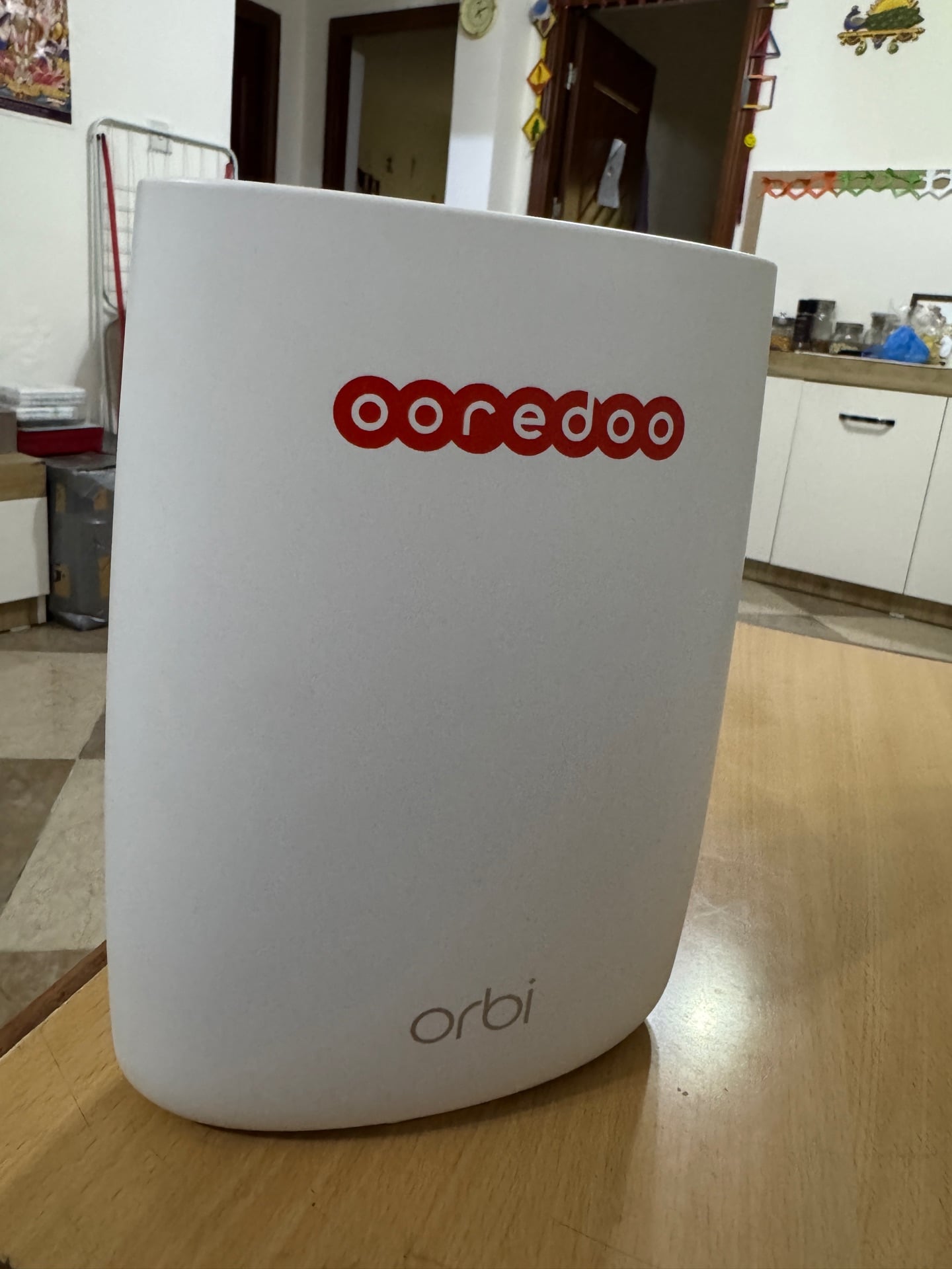 Orbi Router RBR50 - Image 1