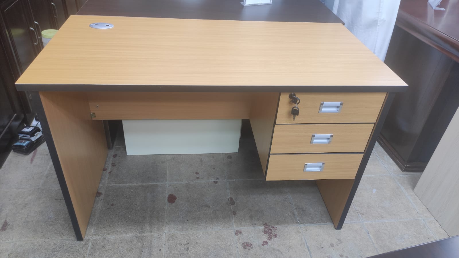 All Size Brand New Office Furniture sale  - Image 8