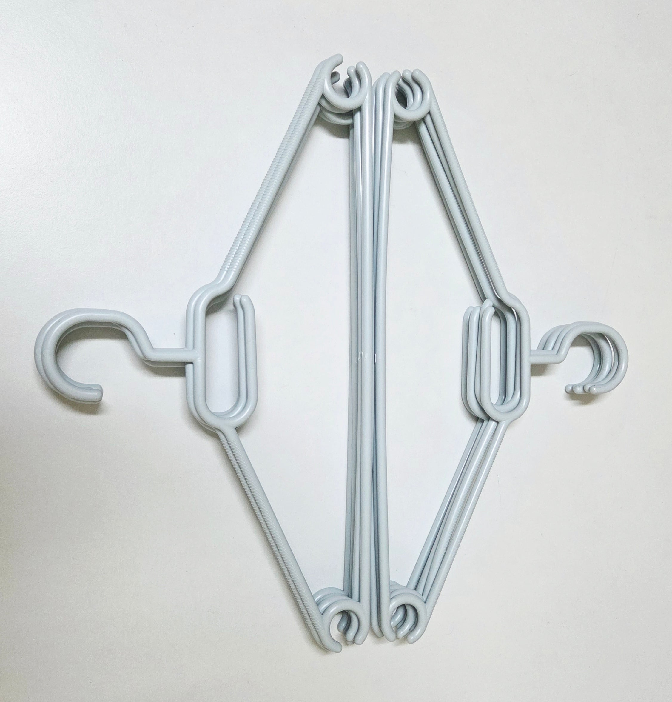 Cloth Hanger 10 Pcs - Image 4
