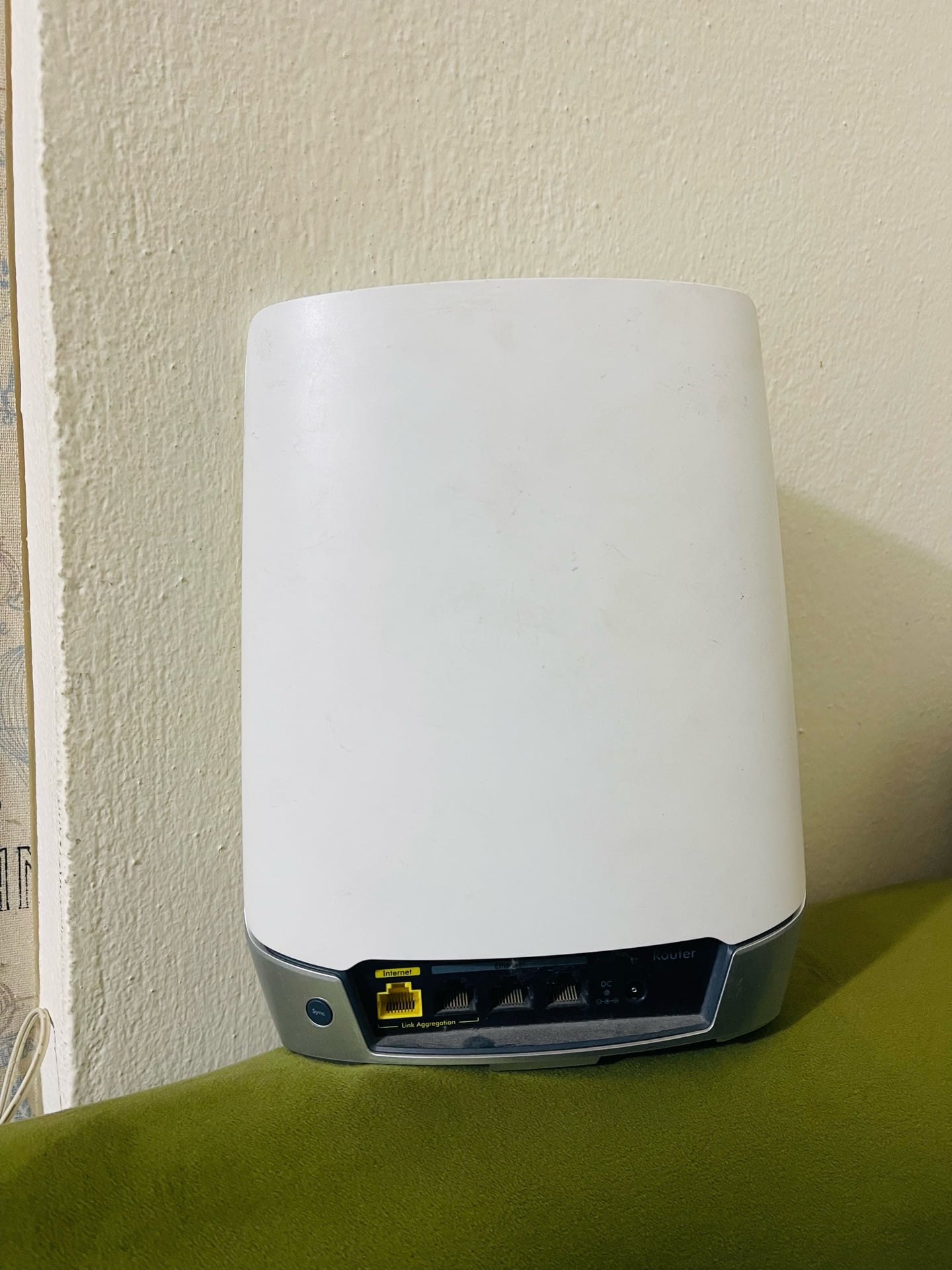 Orbi RBR750  - Image 3