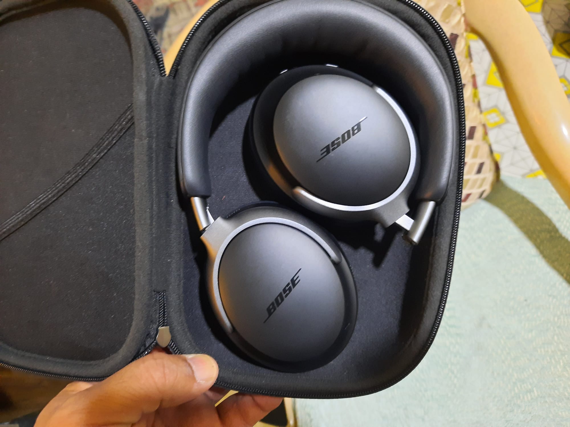 used original BOSE qc ultra - Image 1