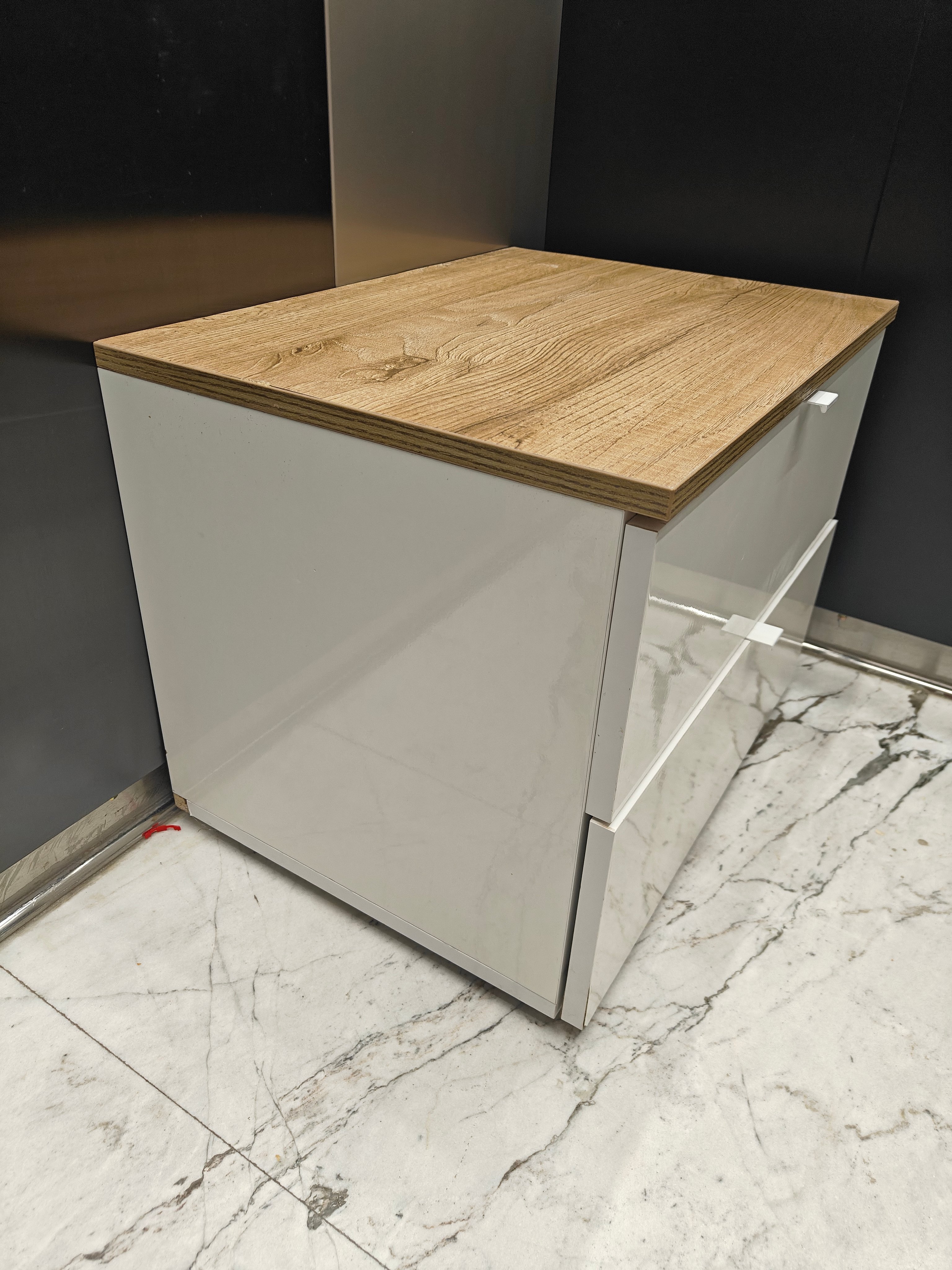 Bed side tables - Image 4